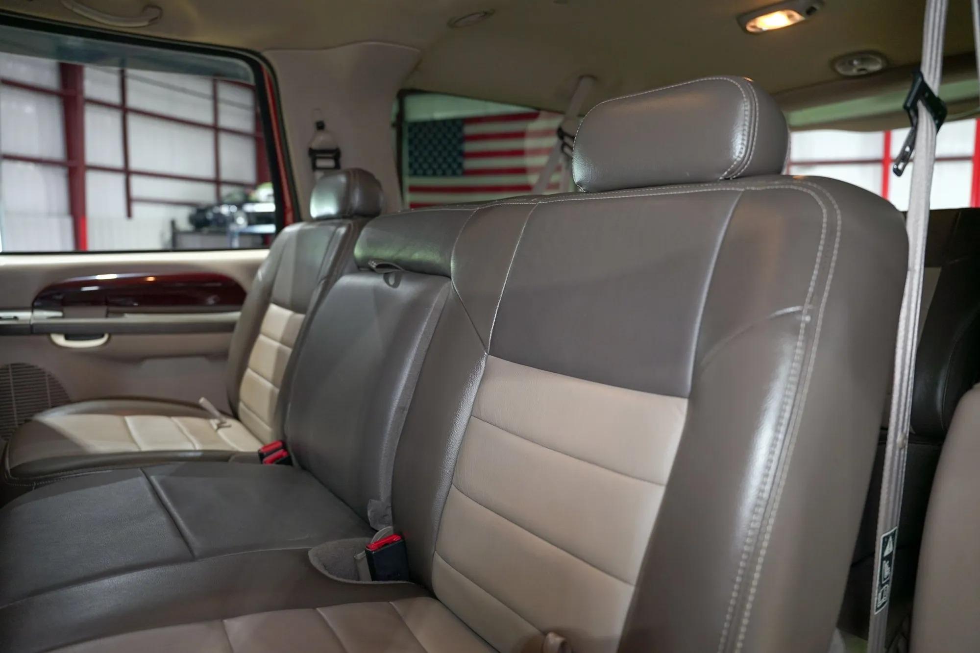 2004 Ford Excursion Eddie Bauer