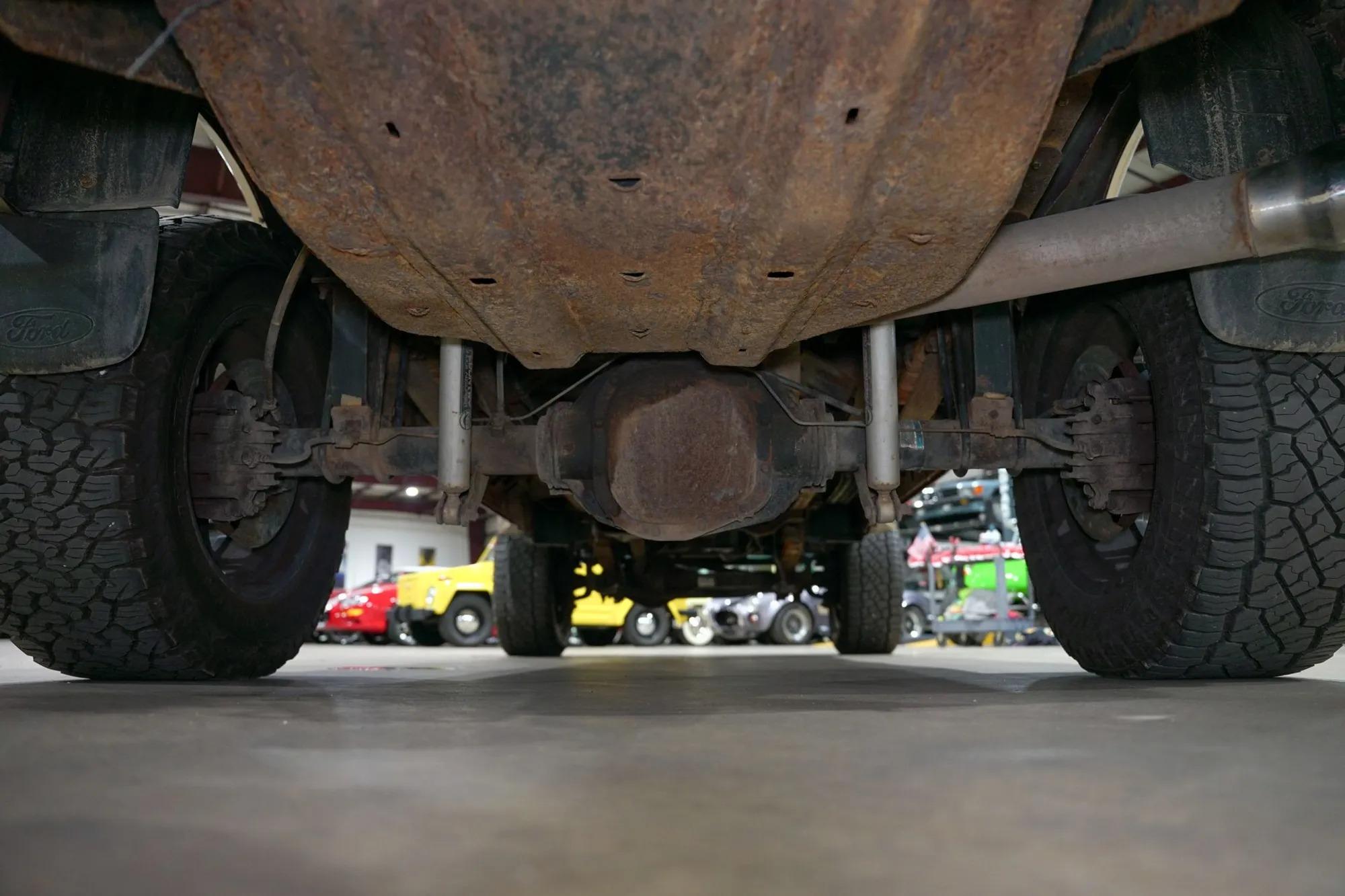 2004 Ford Excursion Eddie Bauer