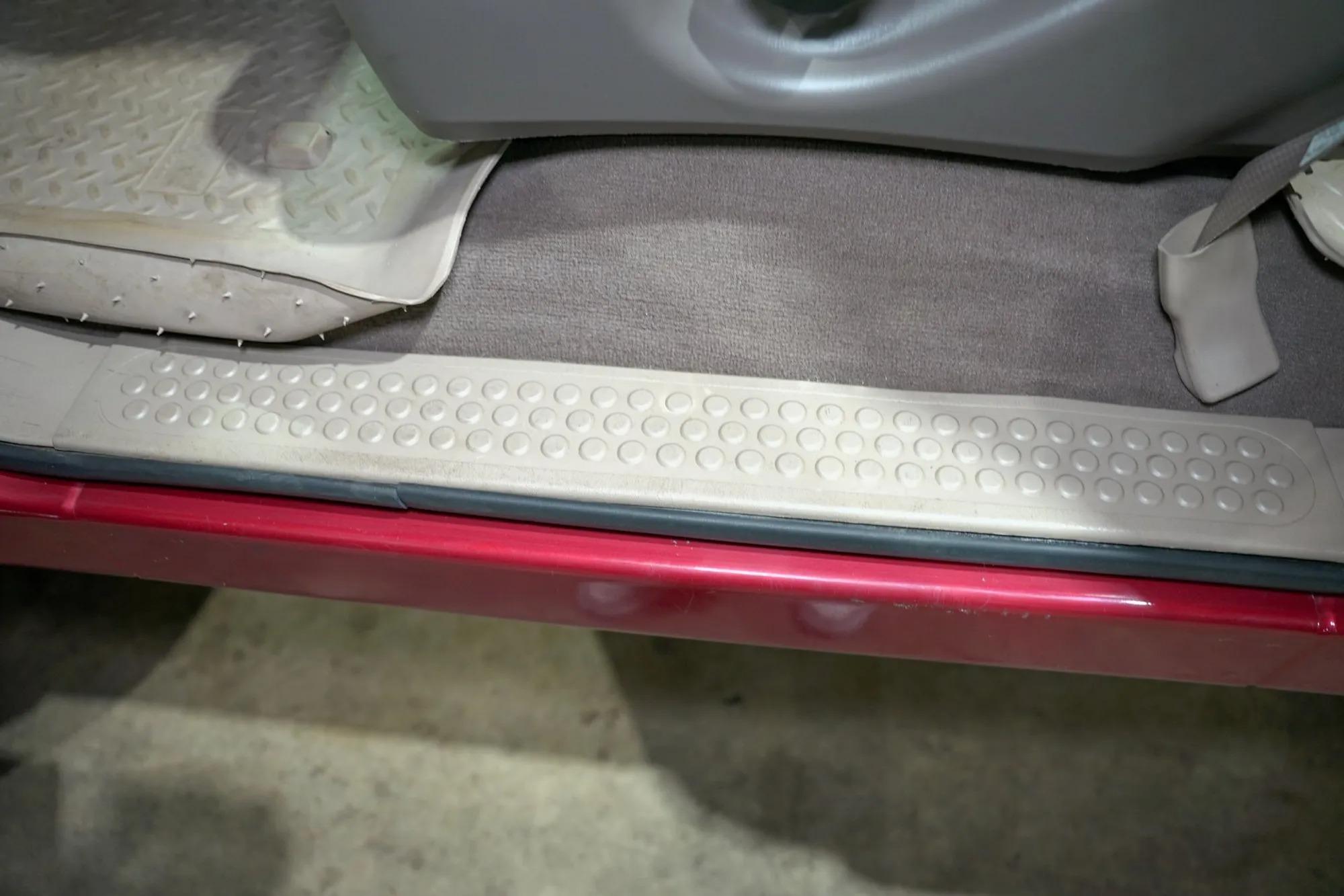 2004 Ford Excursion Eddie Bauer