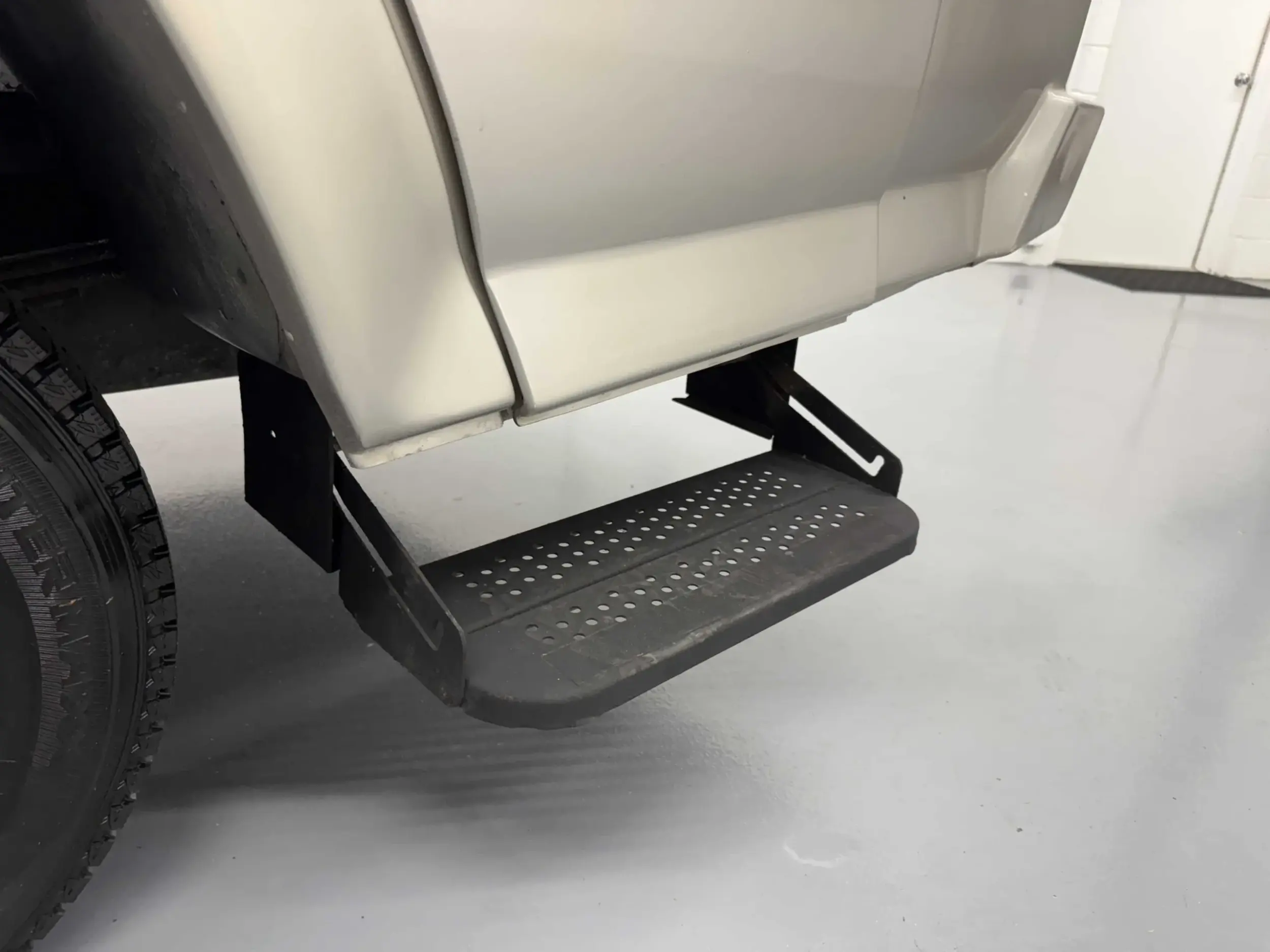 1992 Toyota TownAce Pop-Top Camper