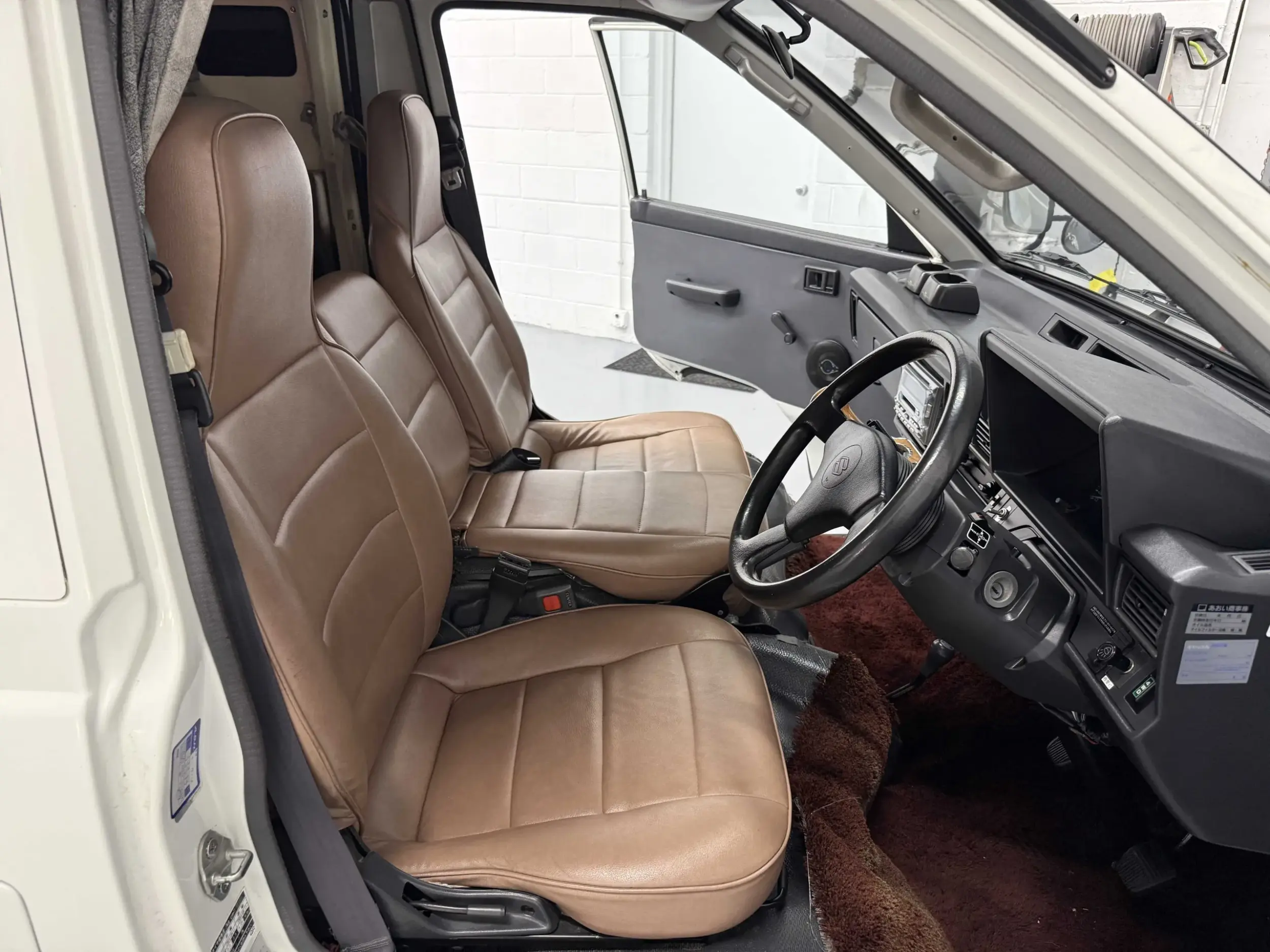 1992 Toyota TownAce Pop-Top Camper