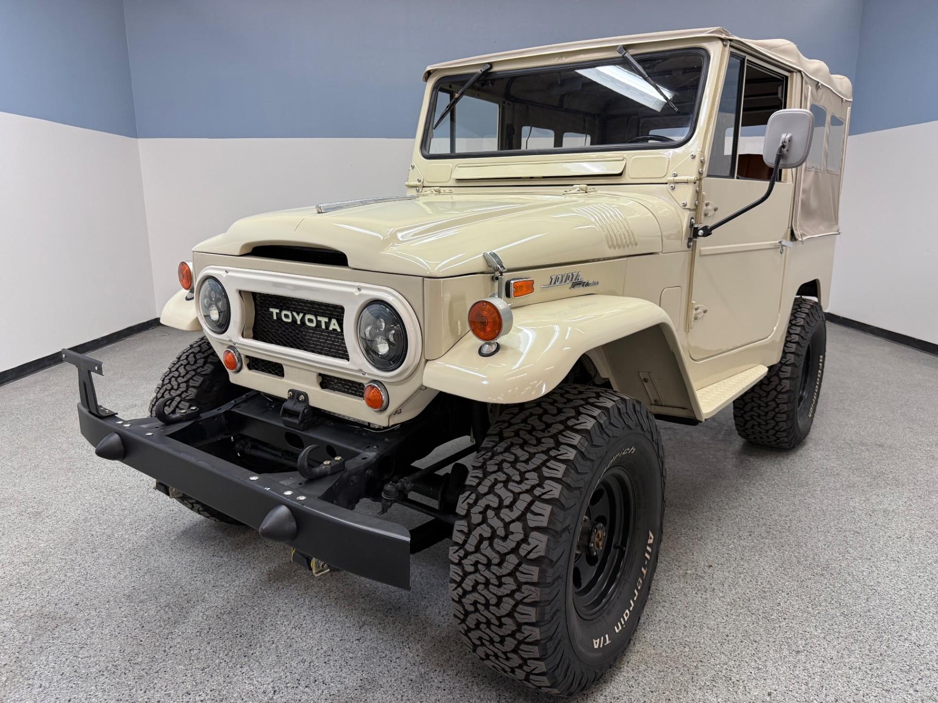 Restored 1962 Toyota Land Cruiser FJ40 - 4