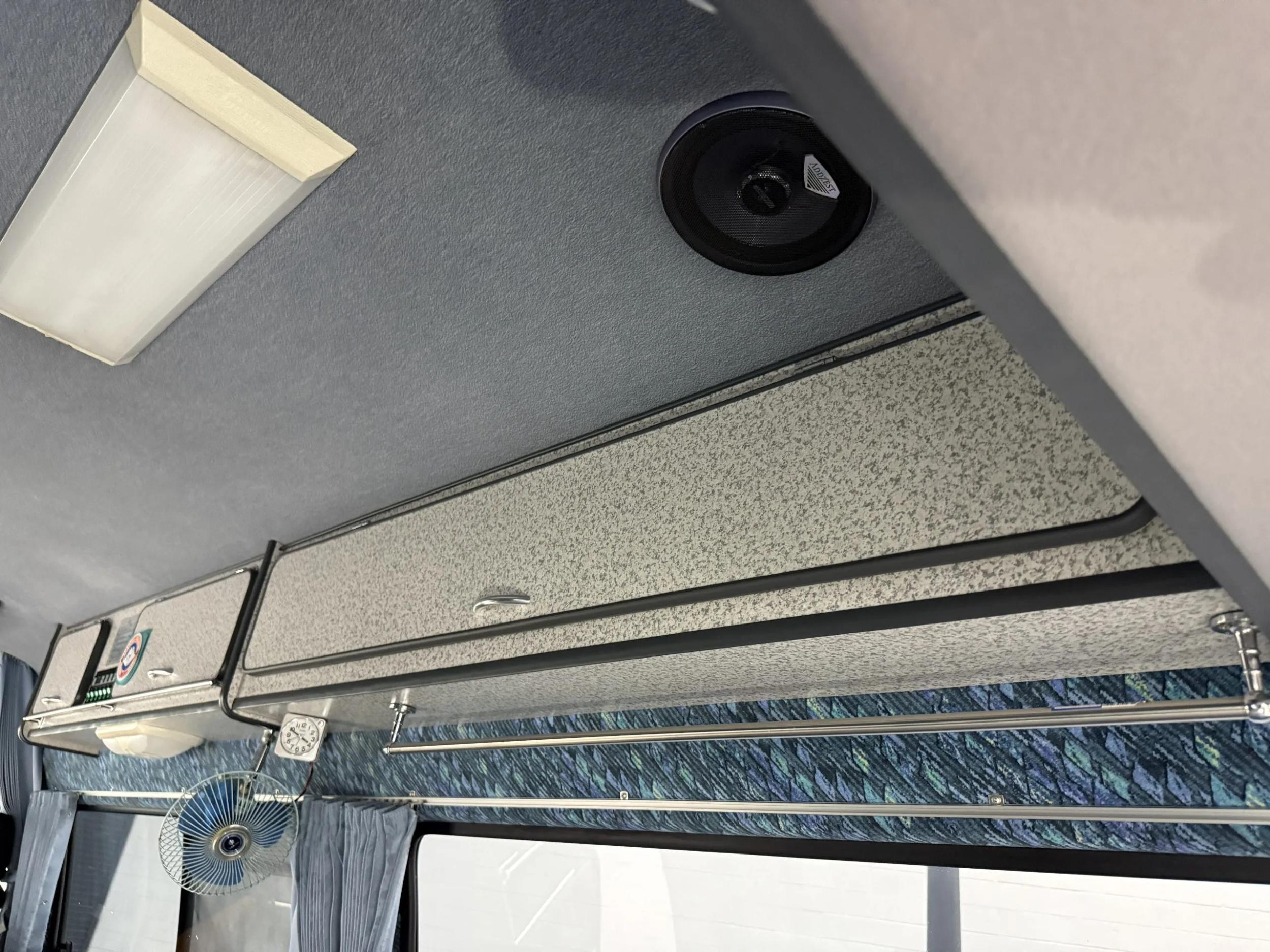 1998 Toyota HiAce LWB Custom Camper