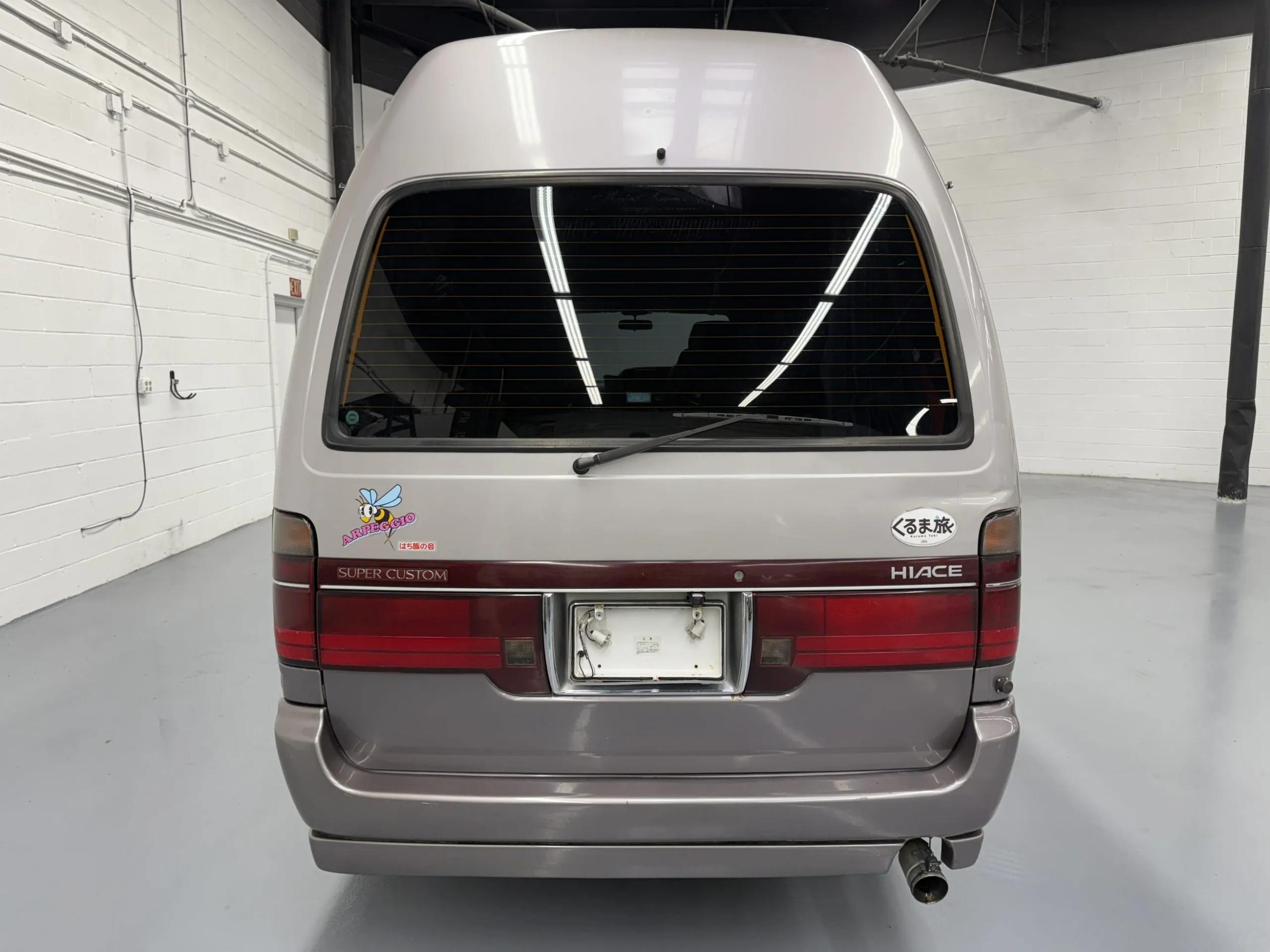 1998 Toyota HiAce LWB Custom Camper