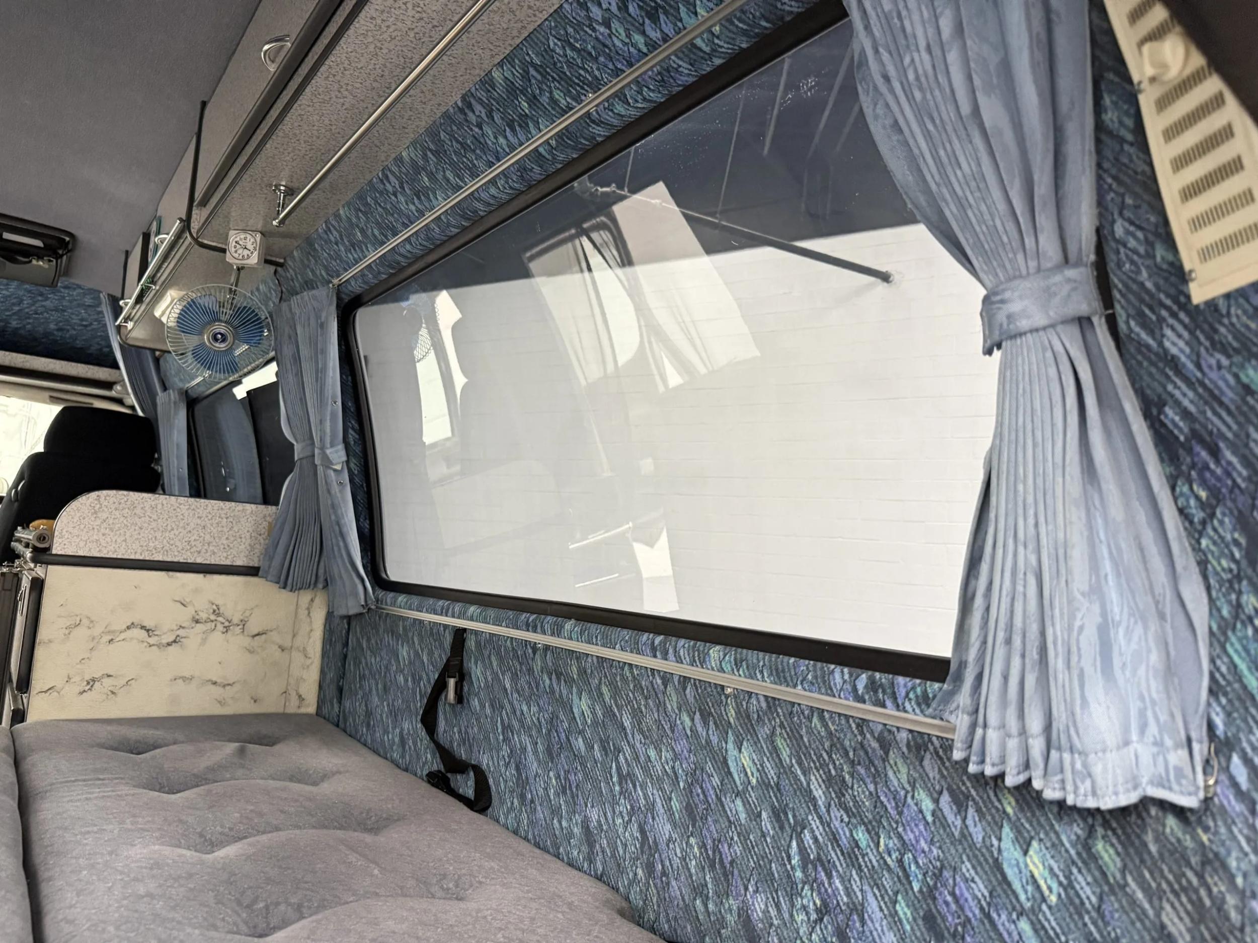 1998 Toyota HiAce LWB Custom Camper