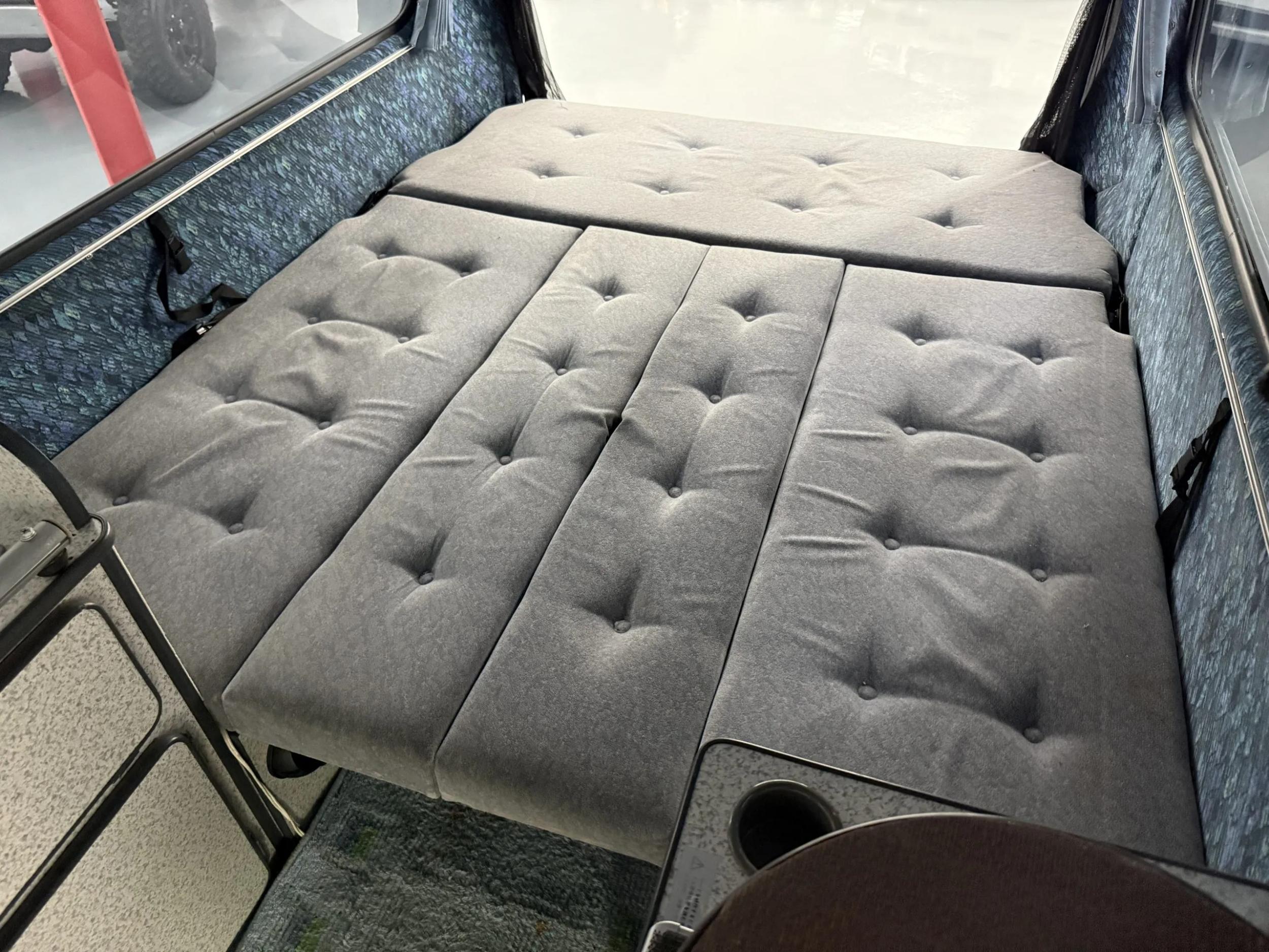 1998 Toyota HiAce LWB Custom Camper