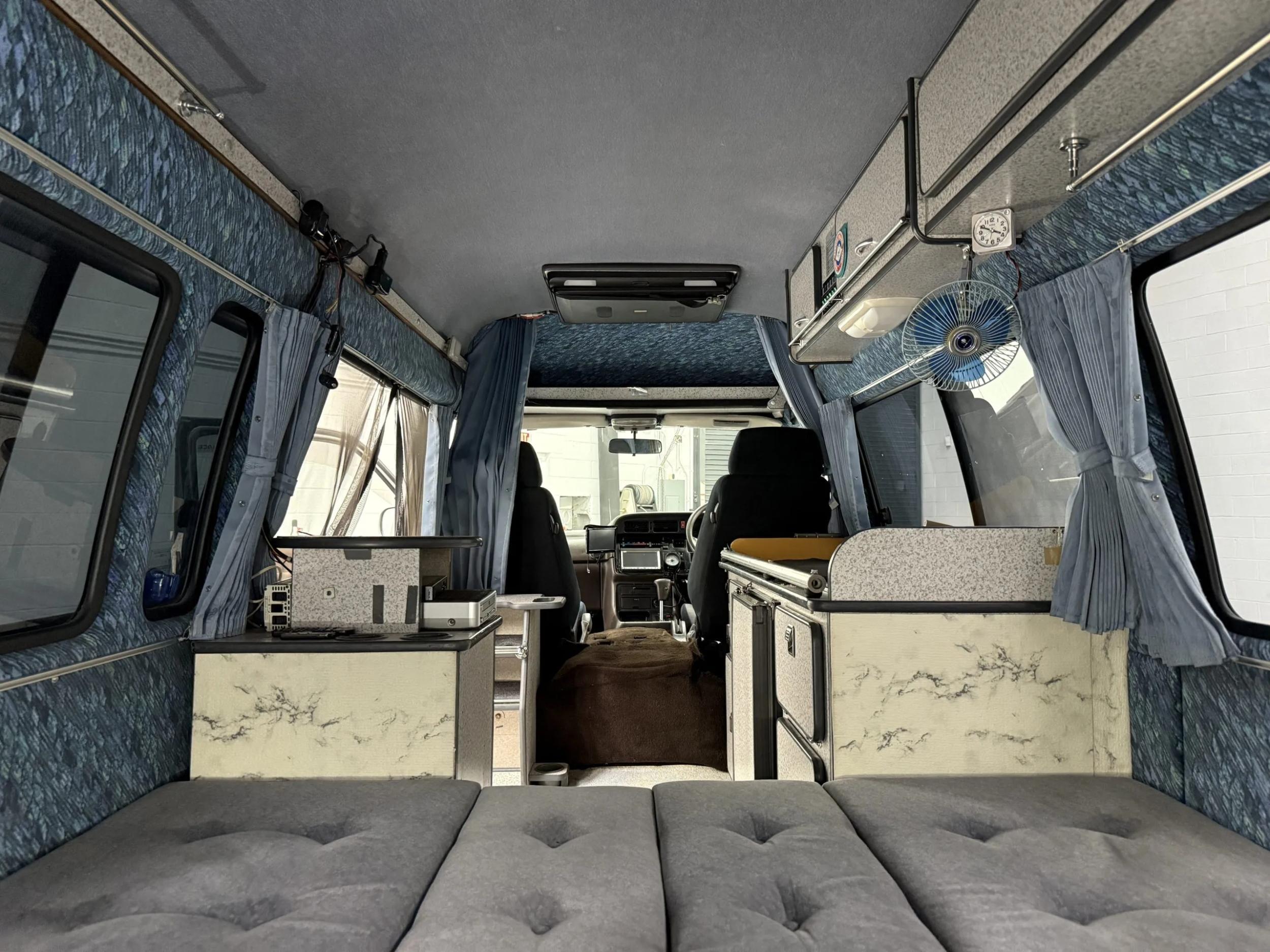 1998 Toyota HiAce LWB Custom Camper - 2