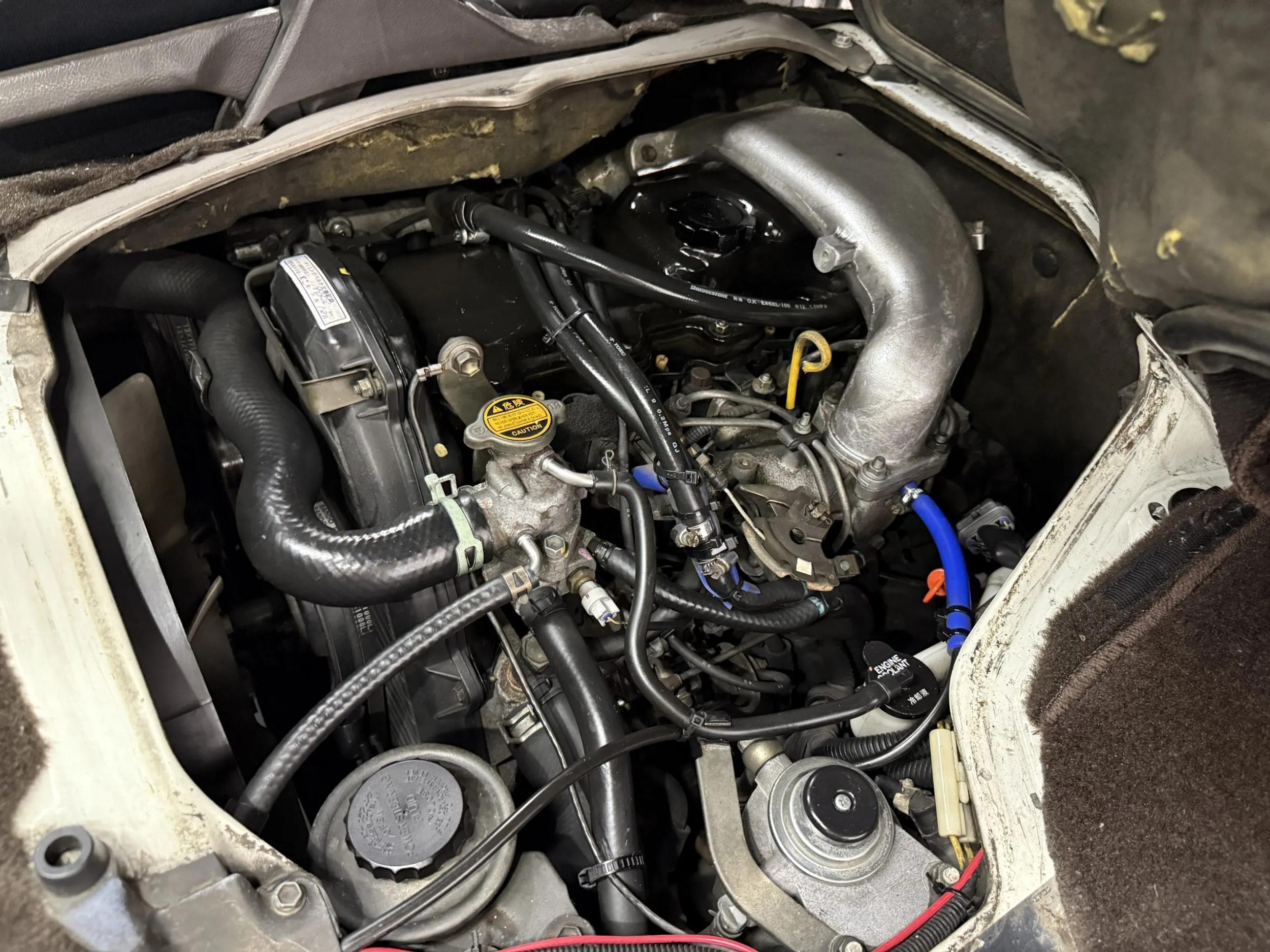 1998 Toyota HiAce LWB Custom Camper