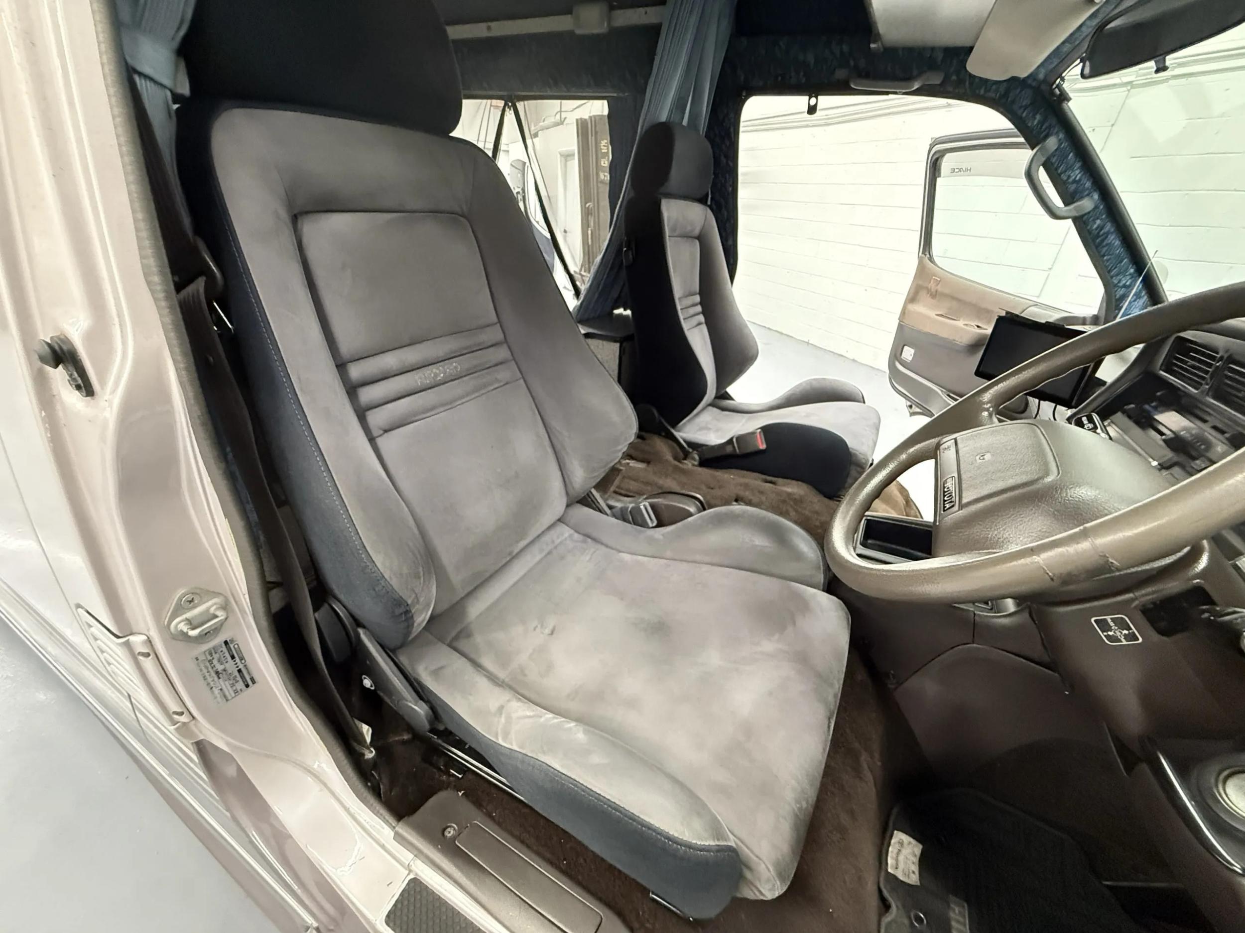 1998 Toyota HiAce LWB Custom Camper