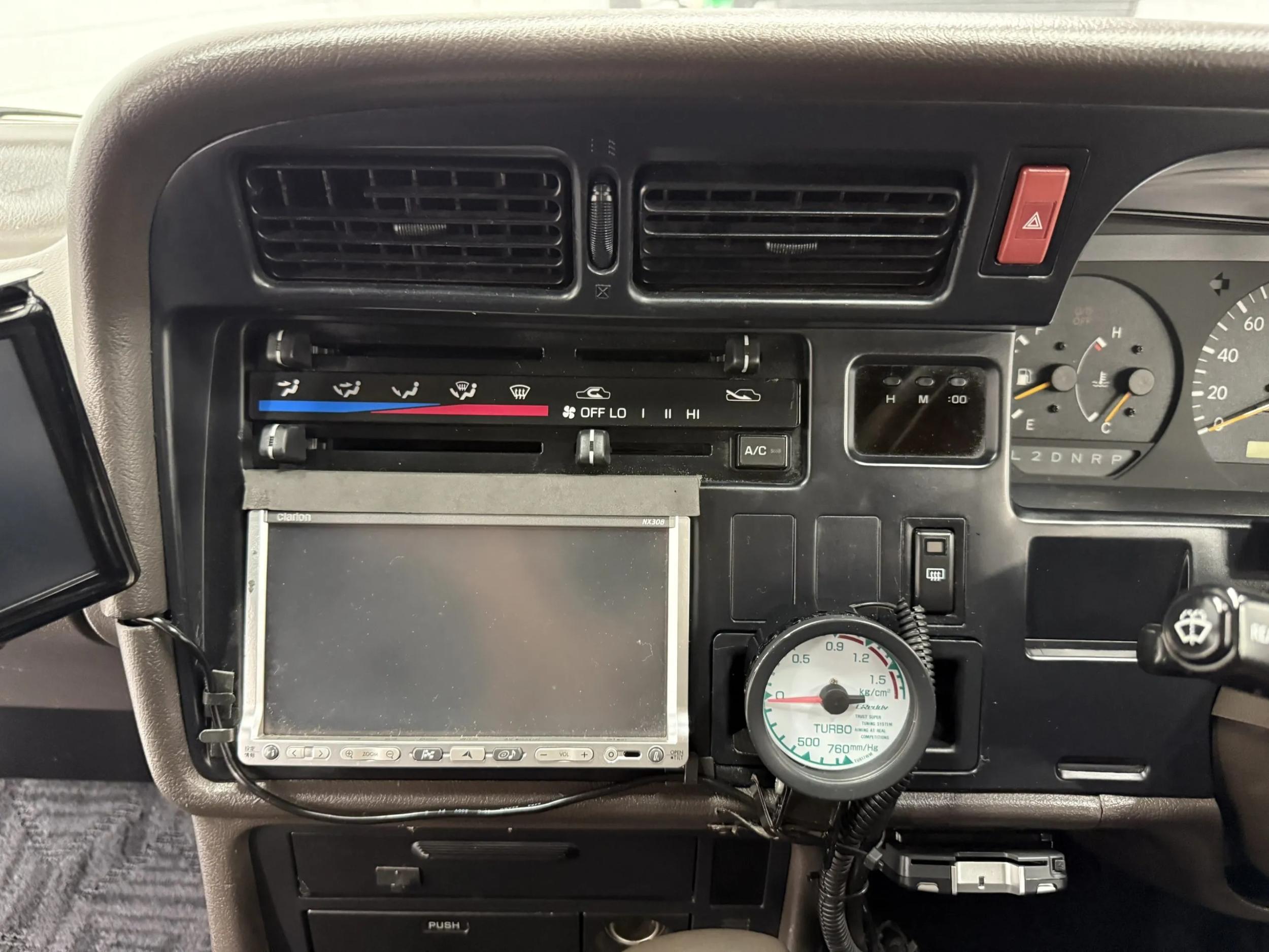 1998 Toyota HiAce LWB Custom Camper