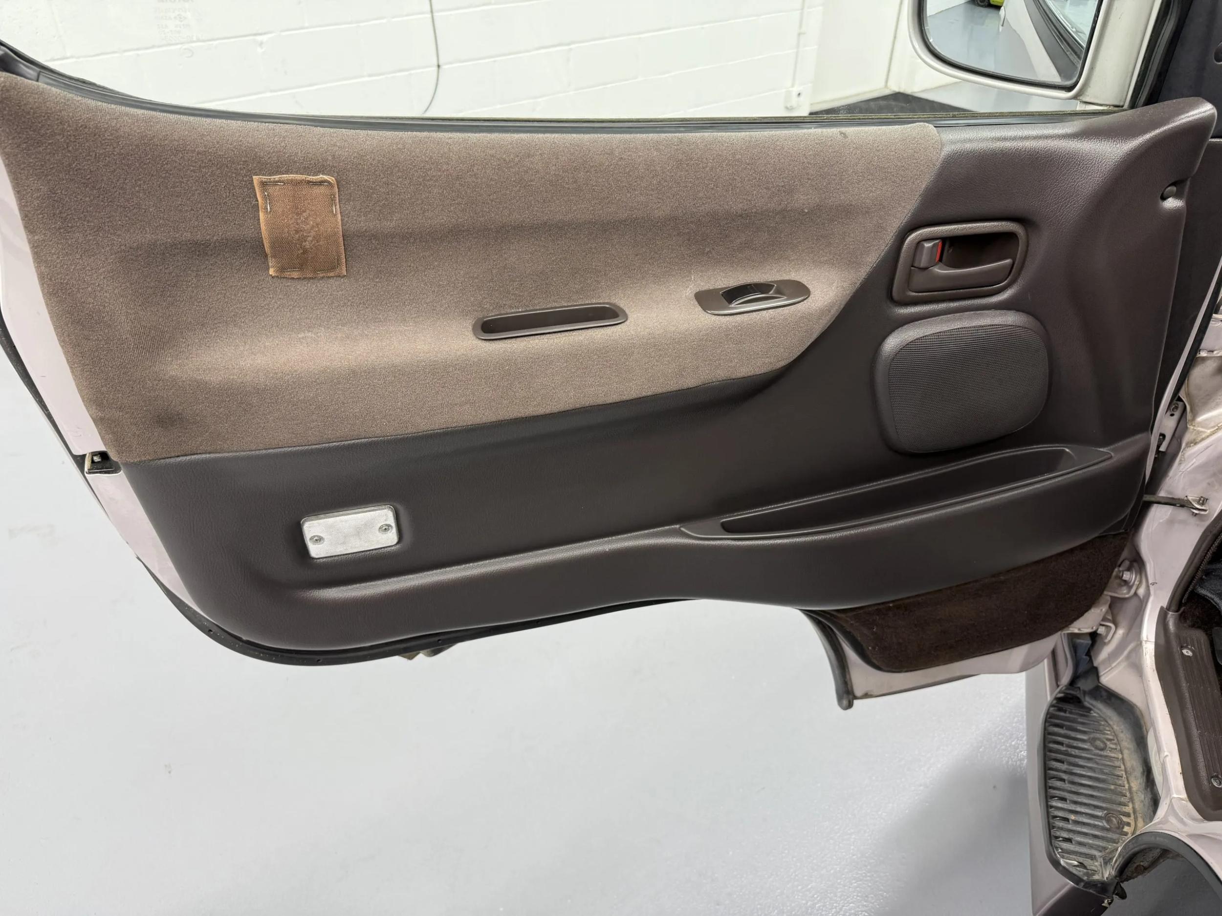 1998 Toyota HiAce LWB Custom Camper