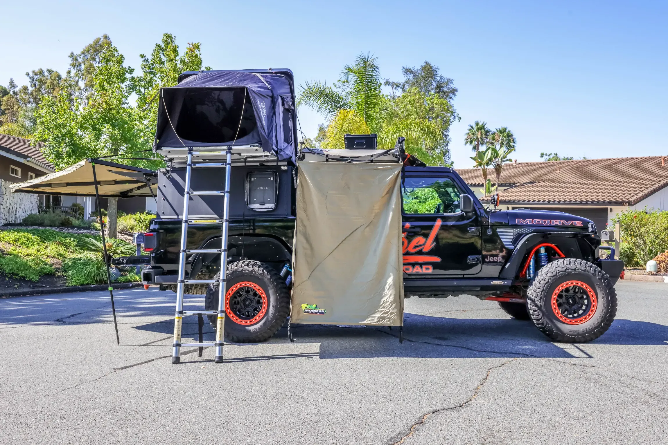 Modified, 31k-Mile 2021 Jeep Gladiator Mojave