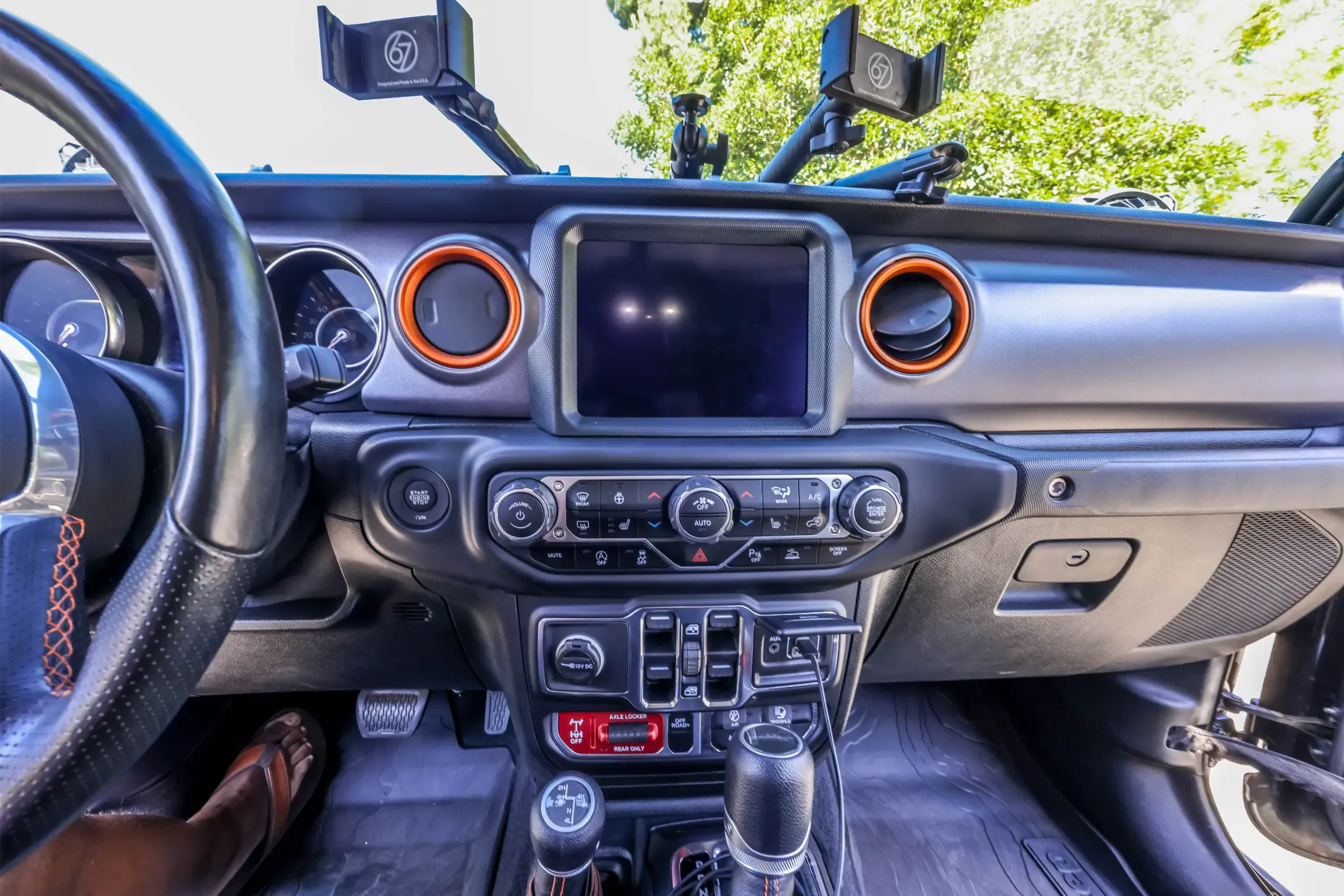 Modified, 31k-Mile 2021 Jeep Gladiator Mojave