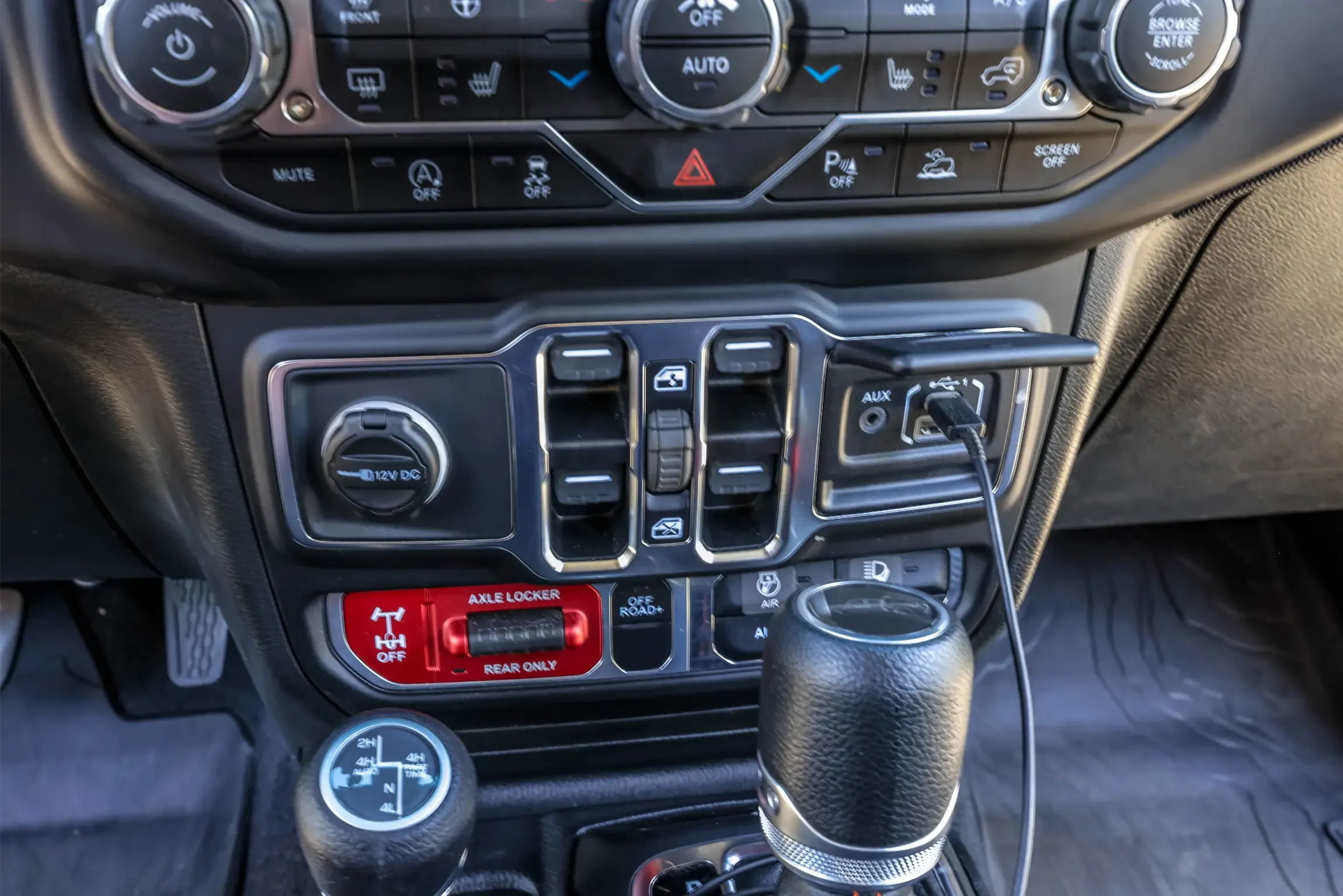 Modified, 31k-Mile 2021 Jeep Gladiator Mojave