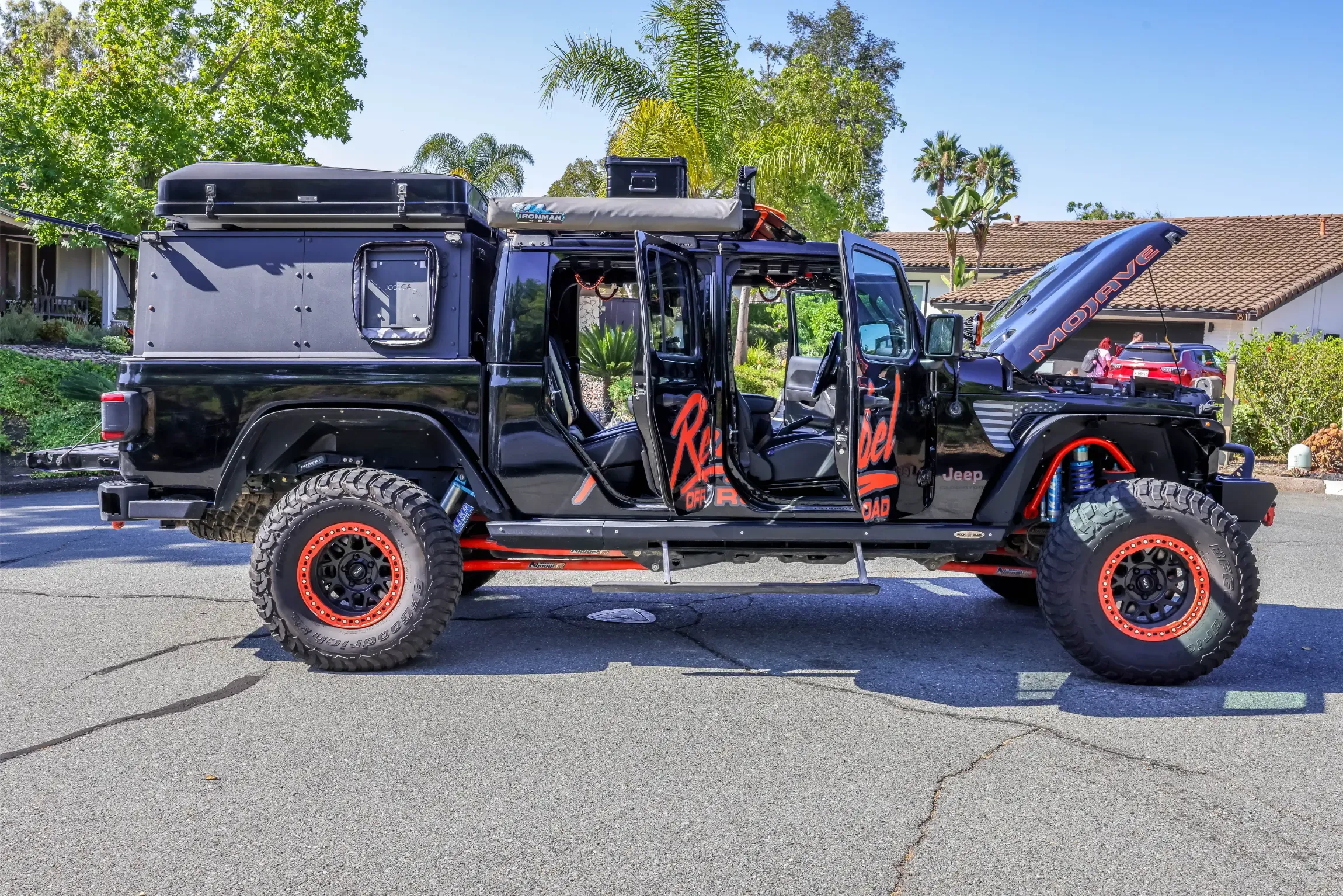 Modified, 31k-Mile 2021 Jeep Gladiator Mojave