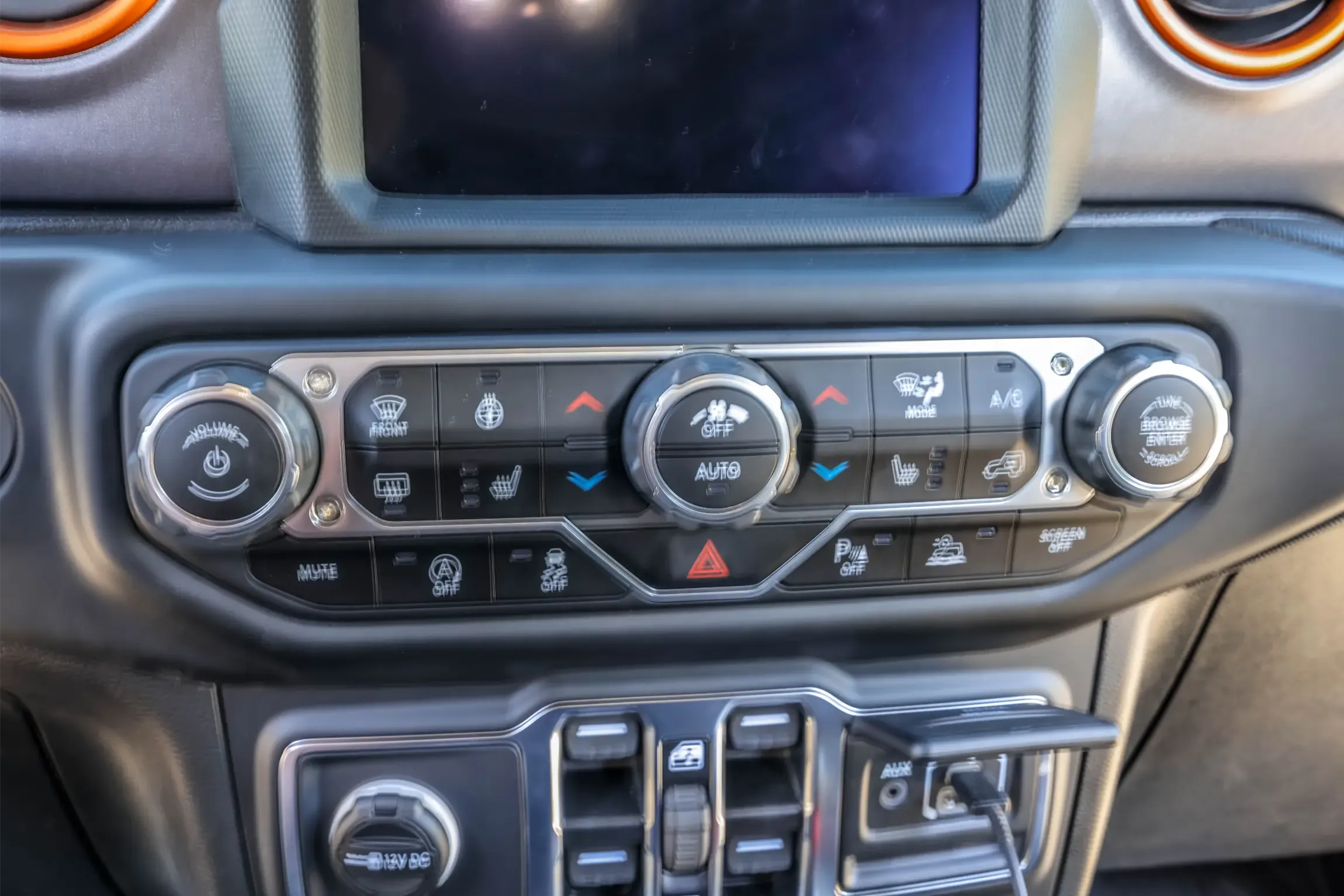 Modified, 31k-Mile 2021 Jeep Gladiator Mojave