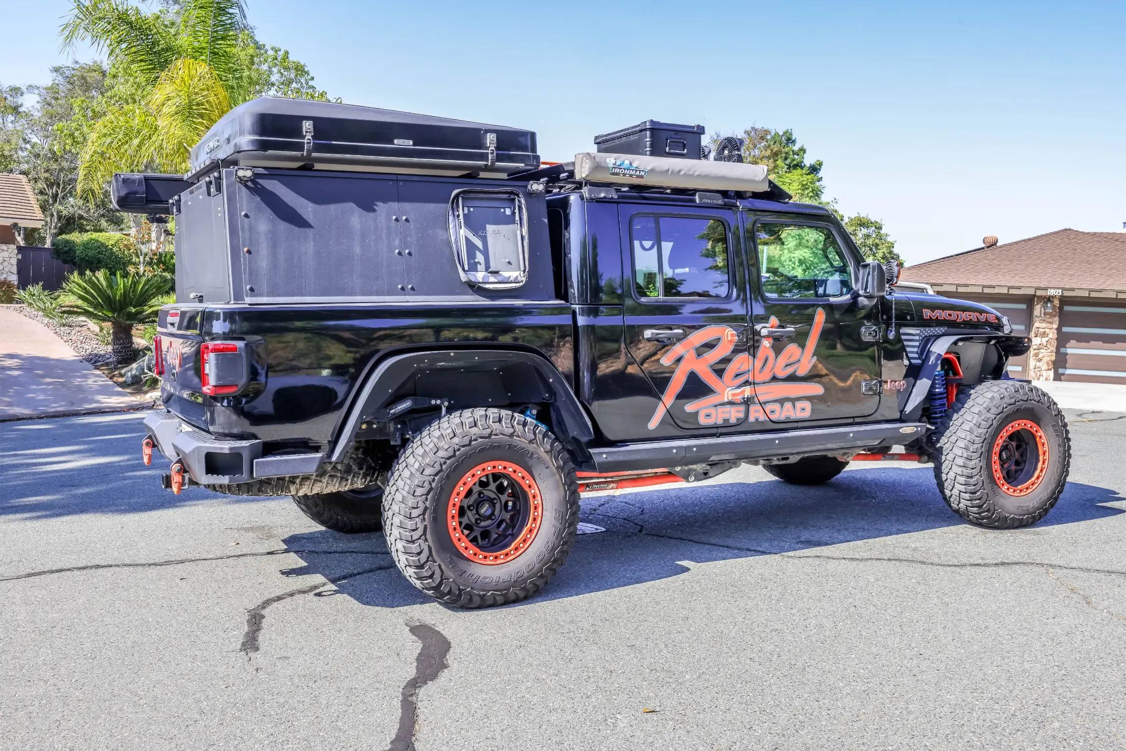 Modified, 31k-Mile 2021 Jeep Gladiator Mojave - 3