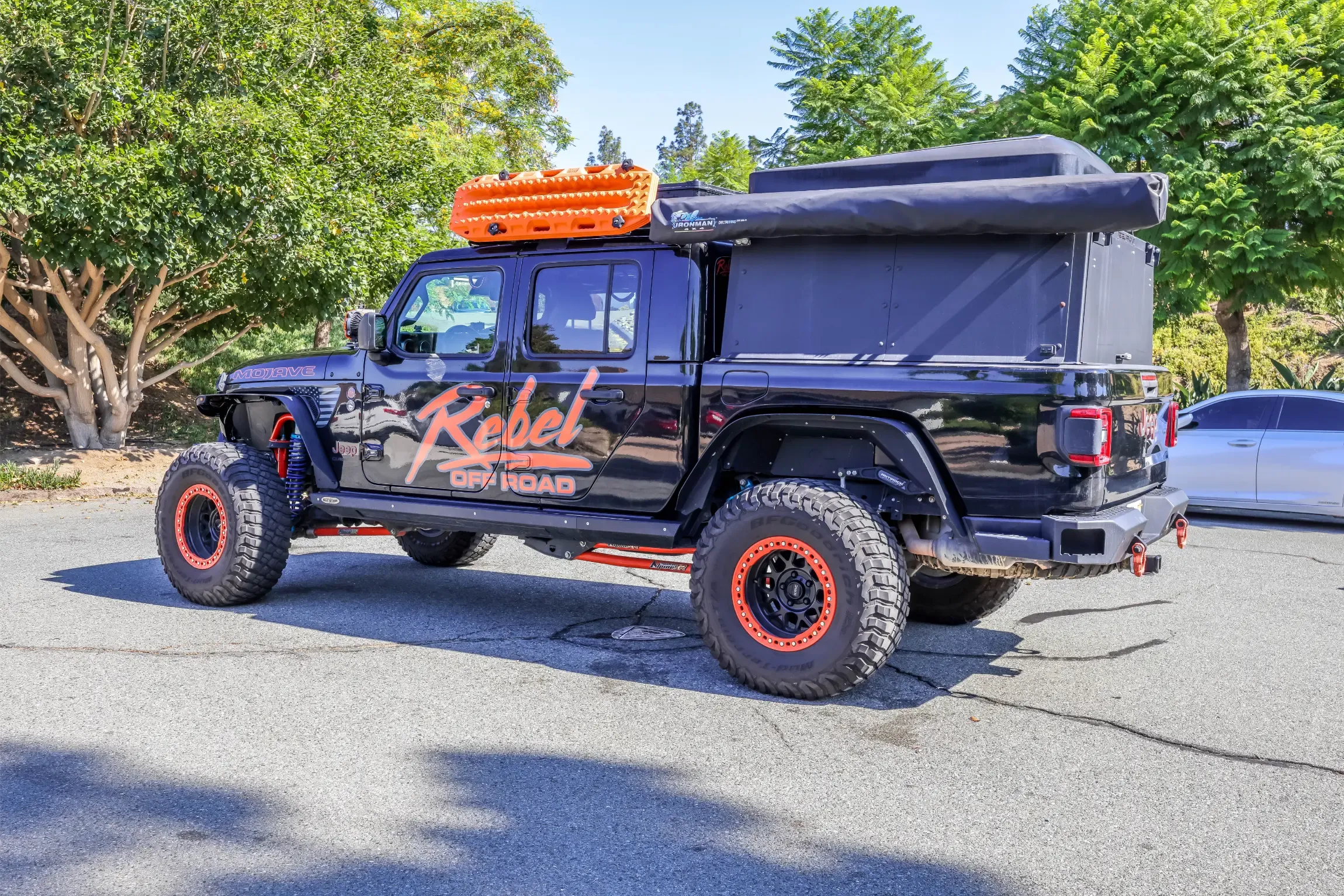 Modified, 31k-Mile 2021 Jeep Gladiator Mojave - 4