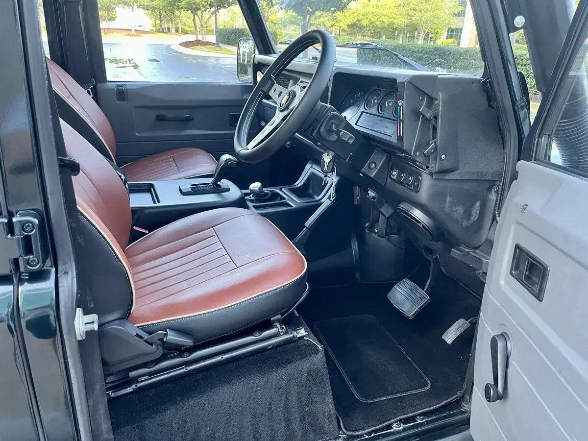 1998 Land Rover Defender 130 Double Cab Hi-Cap