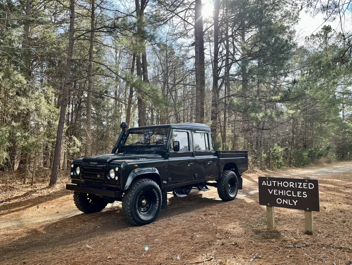  Land Rover Defender