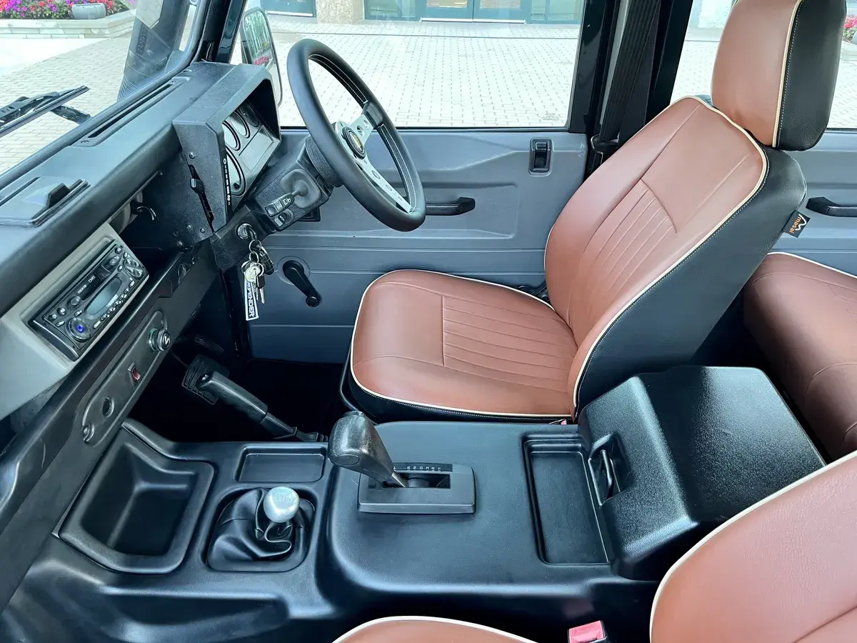 1998 Land Rover Defender 130 Double Cab Hi-Cap