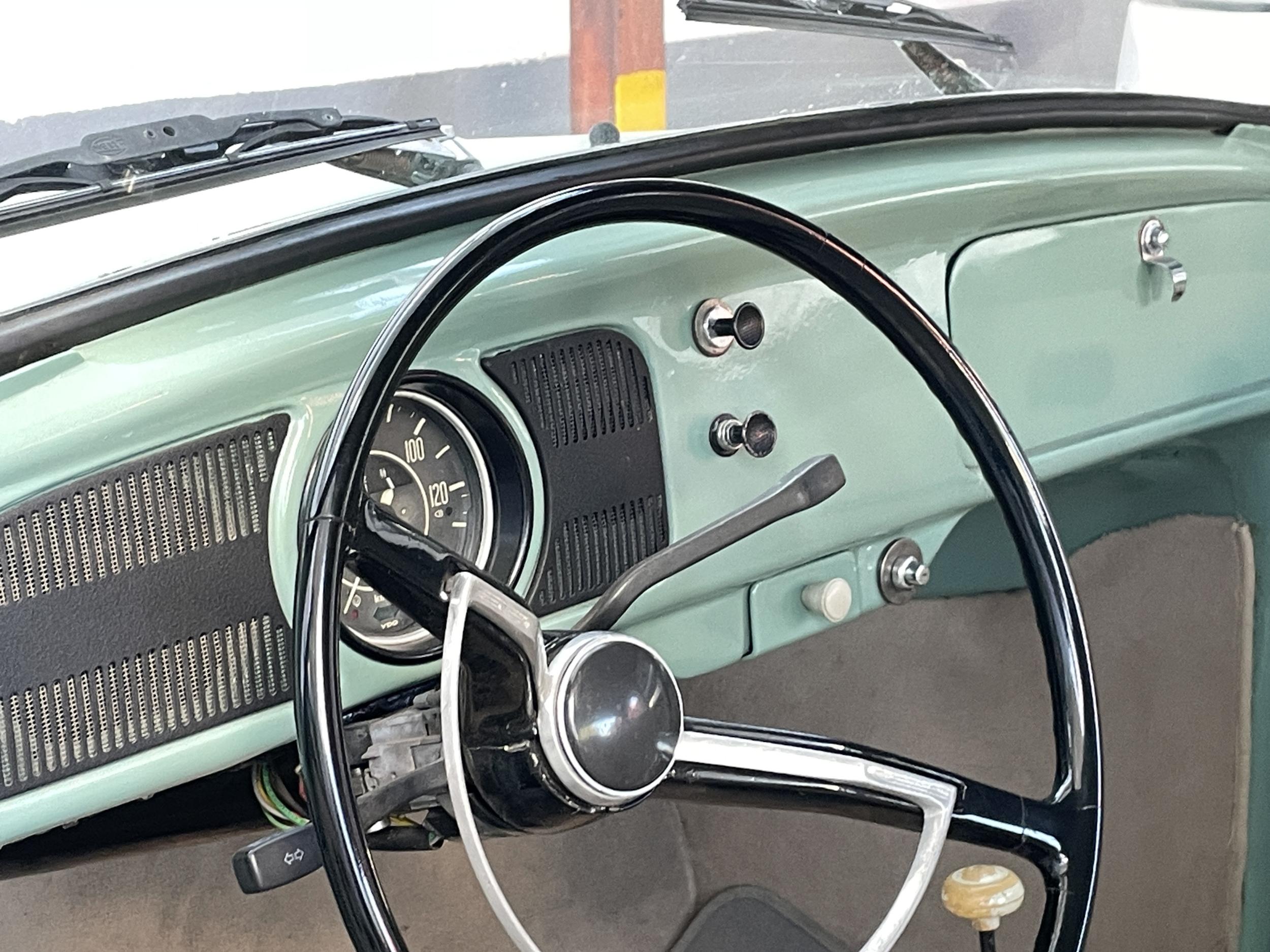 Baja-Style 1974 Volkswagen Beetle