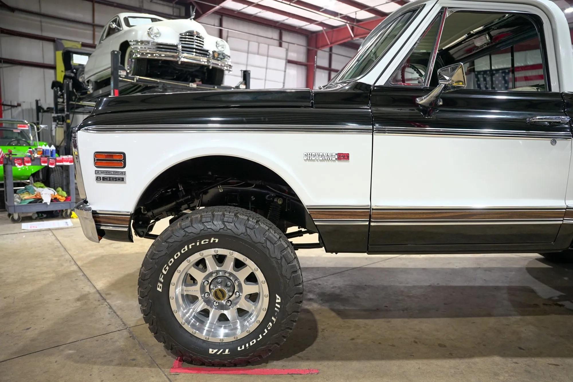 1972 Chevrolet K20 Cheyenne Super - 3