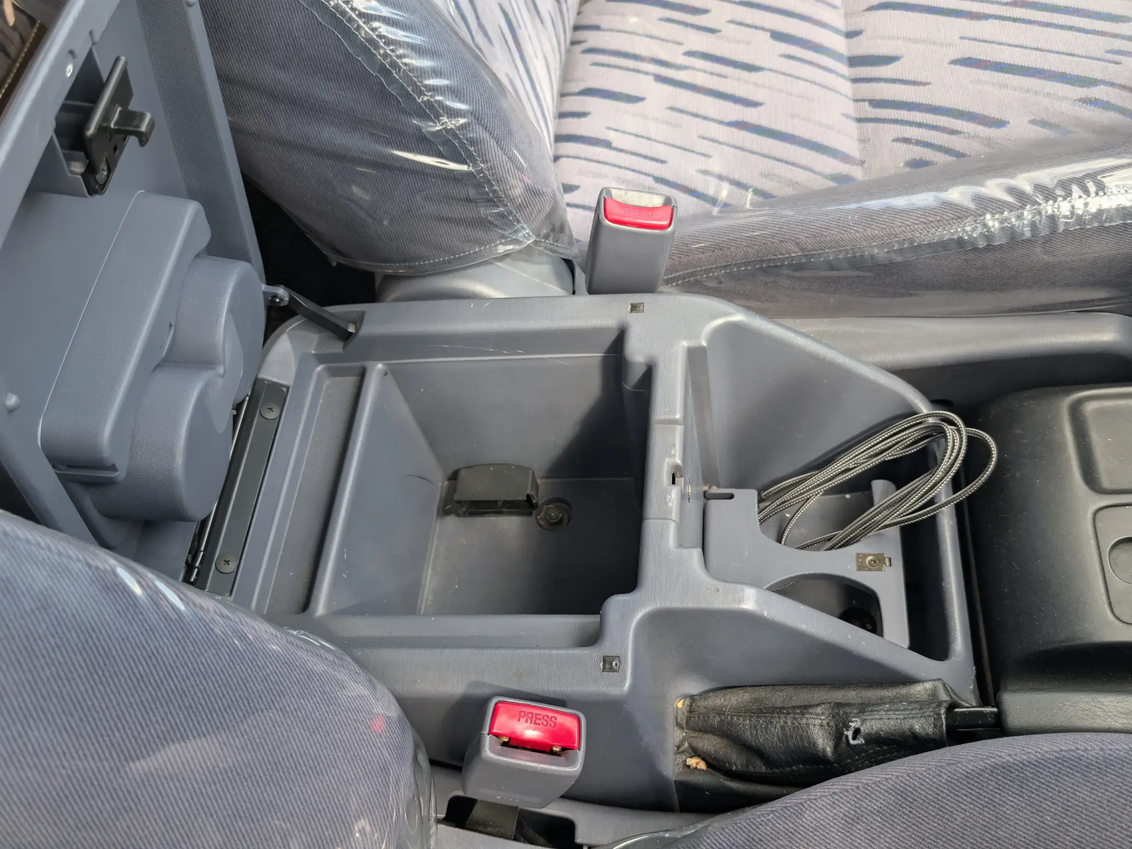 25k-Mile 1999 Toyota Land Cruiser Prado