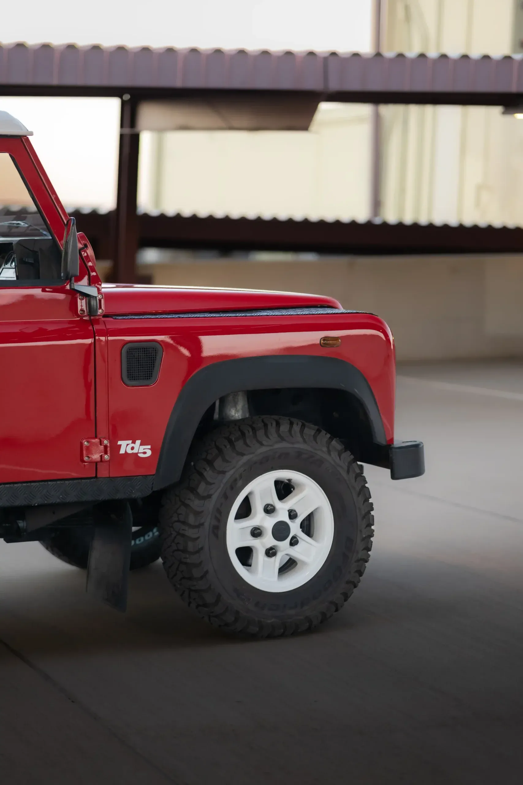Portofino Red 1999 Land Rover Defender 90