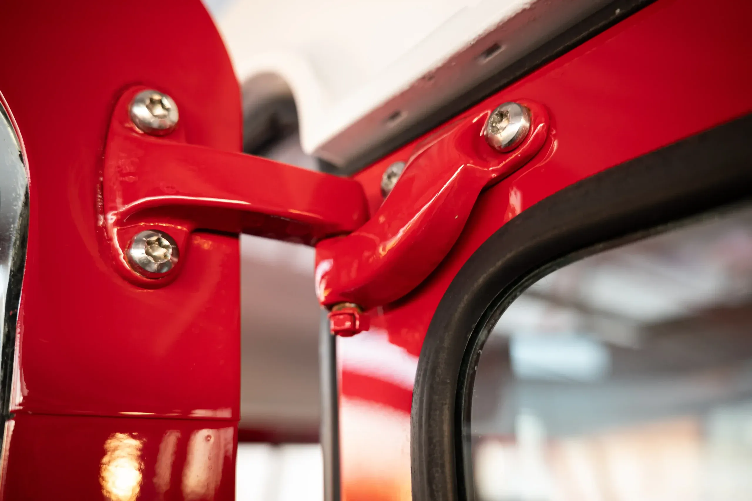 Portofino Red 1999 Land Rover Defender 90