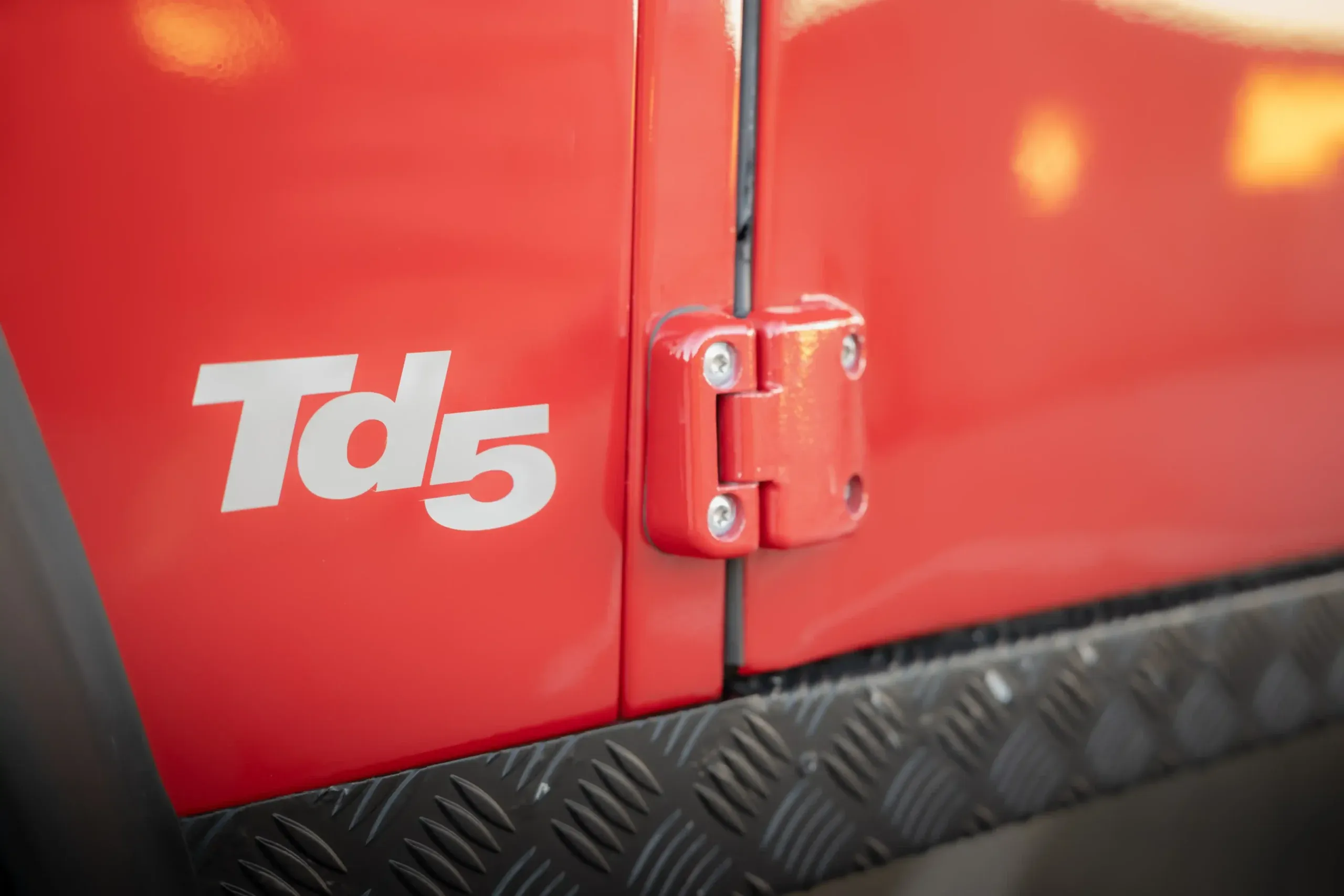 Portofino Red 1999 Land Rover Defender 90