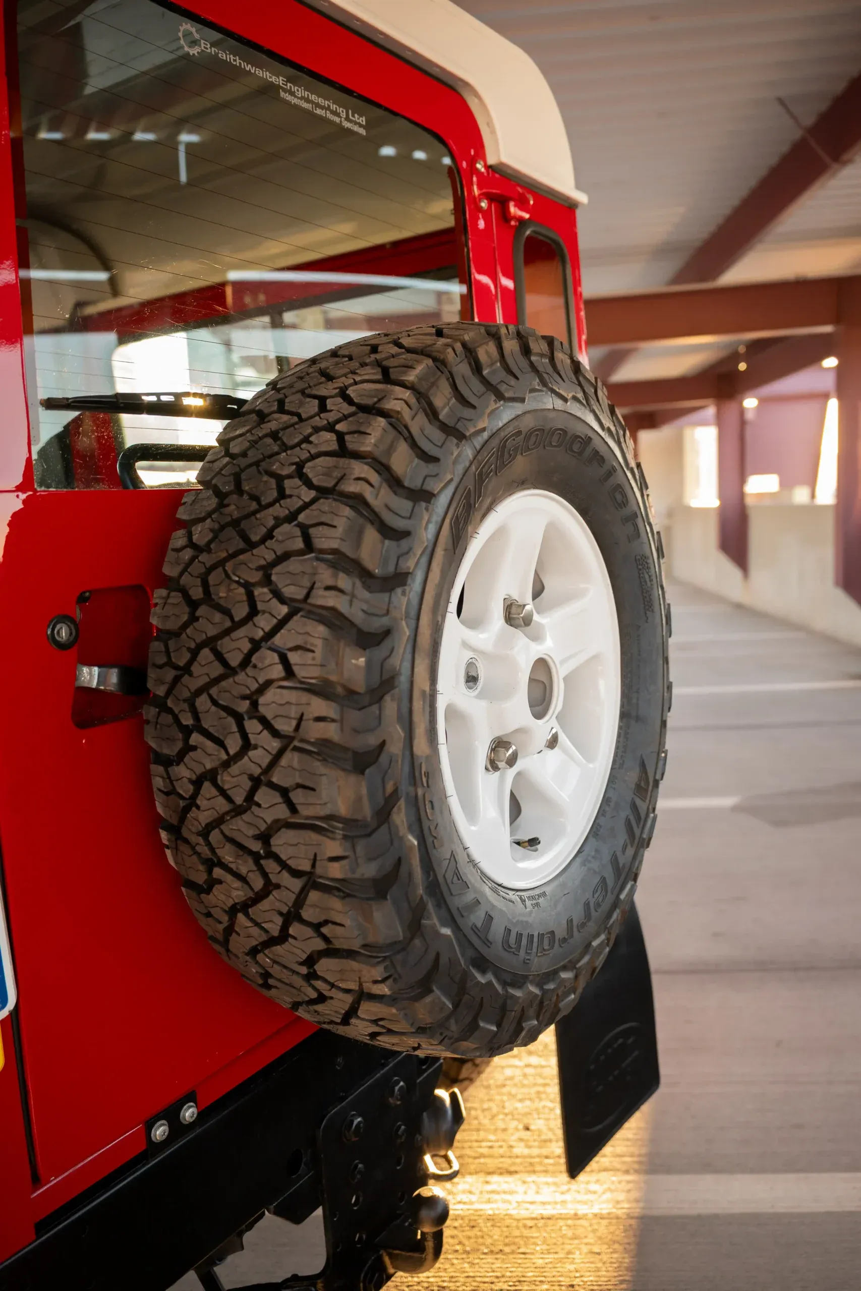 Portofino Red 1999 Land Rover Defender 90