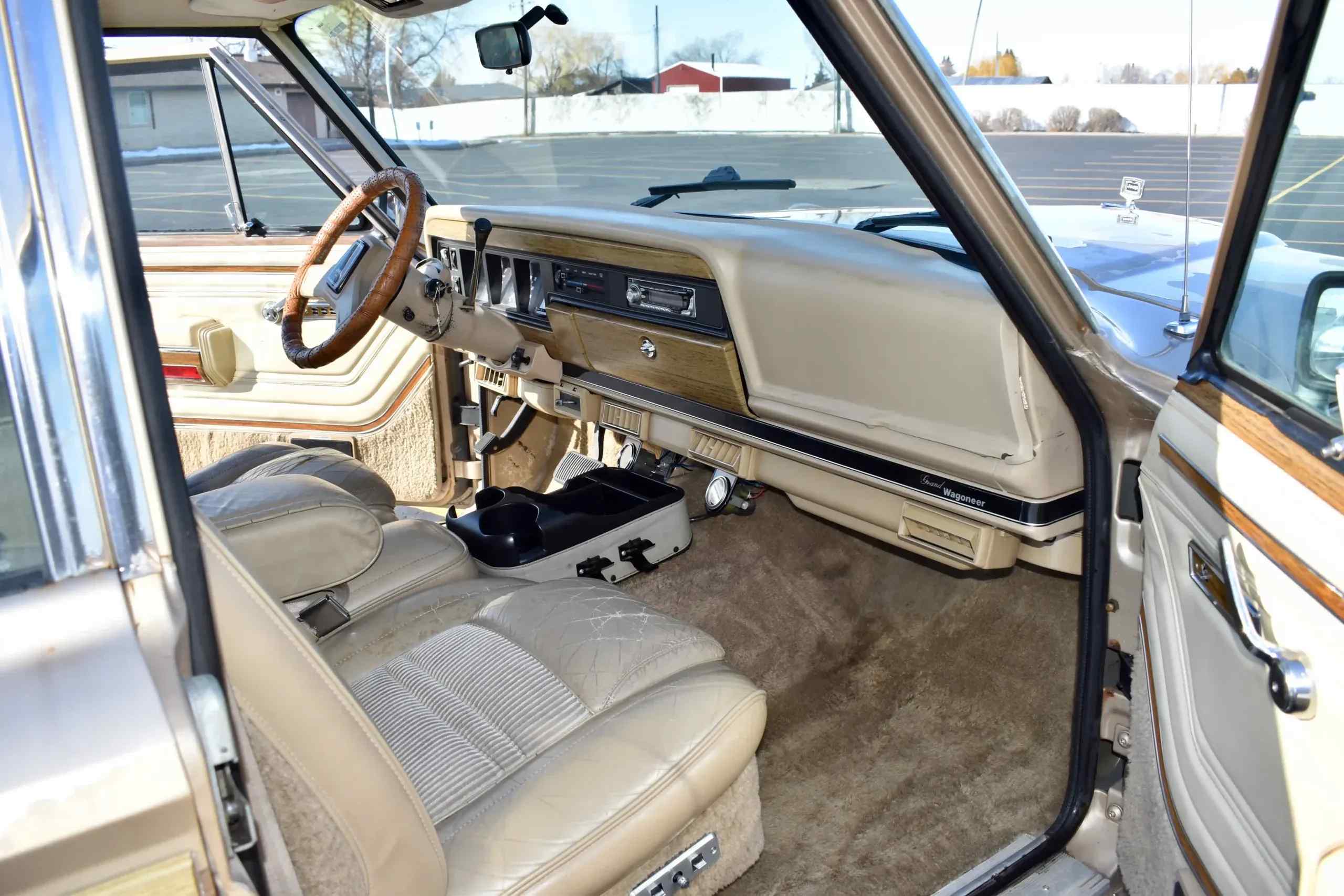 1989 Jeep Grand Wagoneer 4×4 - 2