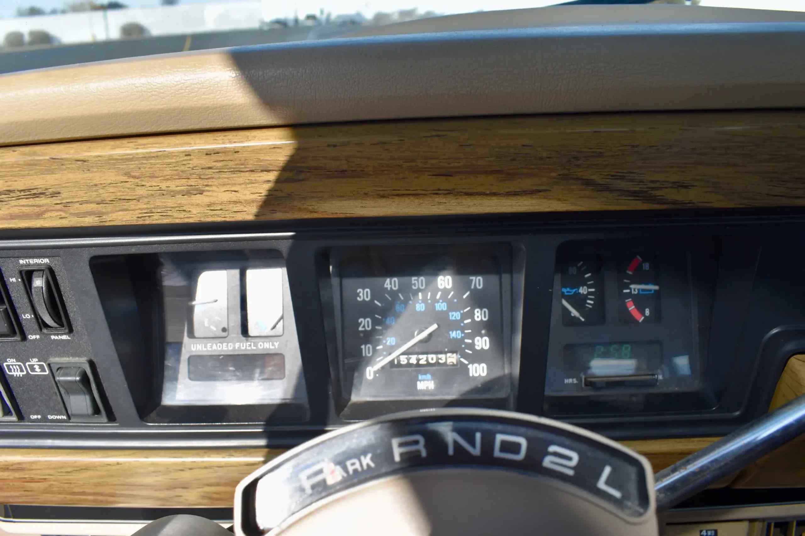 1989 Jeep Grand Wagoneer 4×4