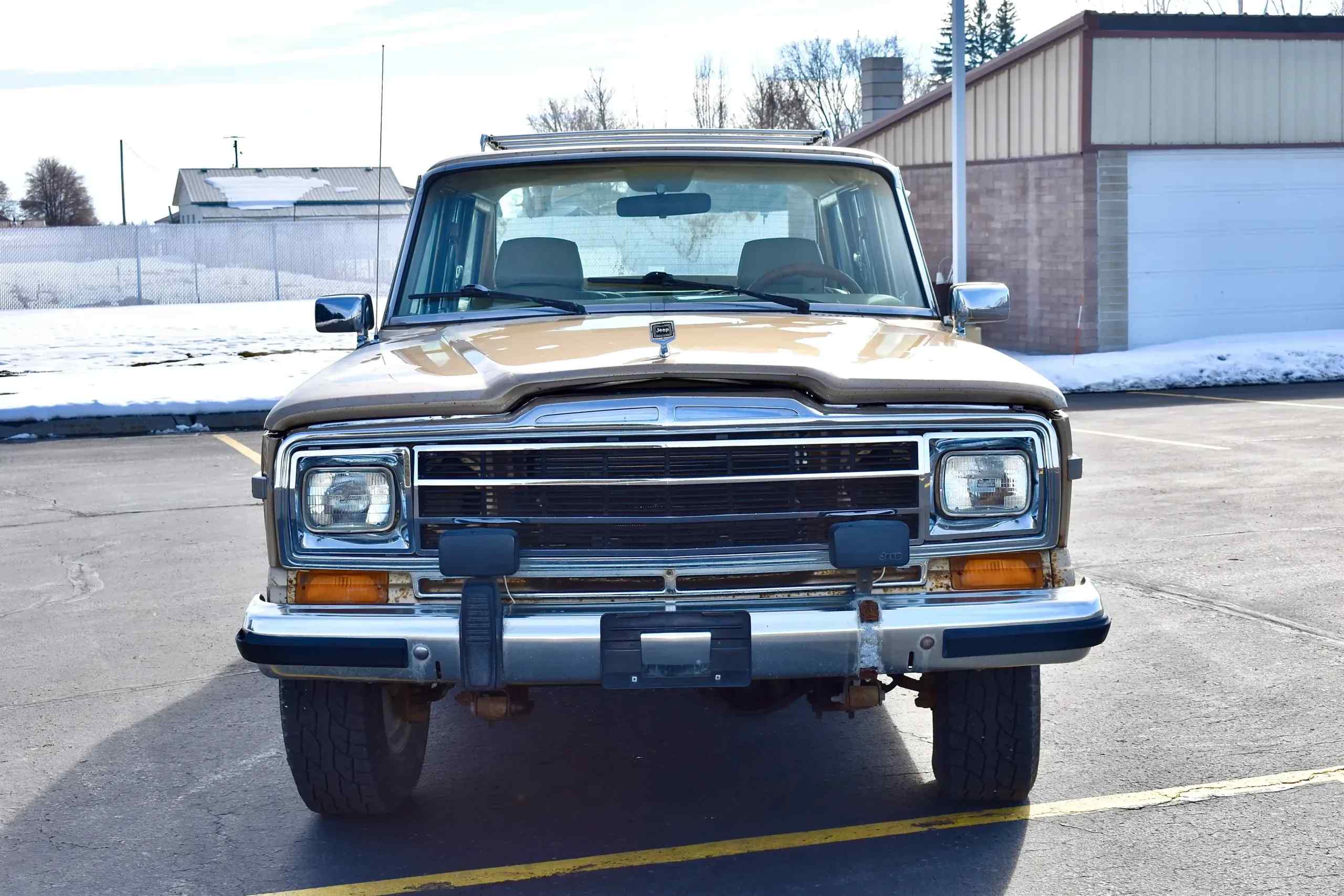1989 Jeep Grand Wagoneer 4×4