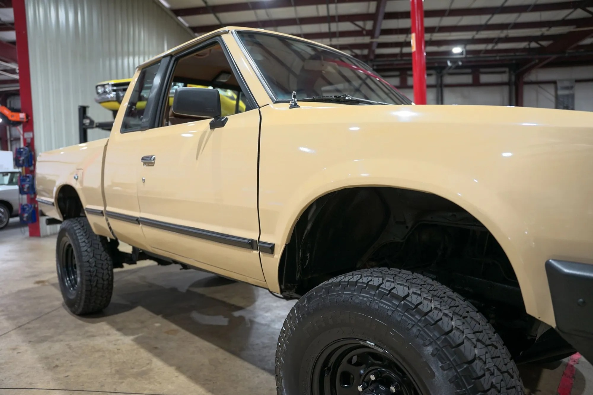 1986 Nissan Hardbody DLX King Cab
