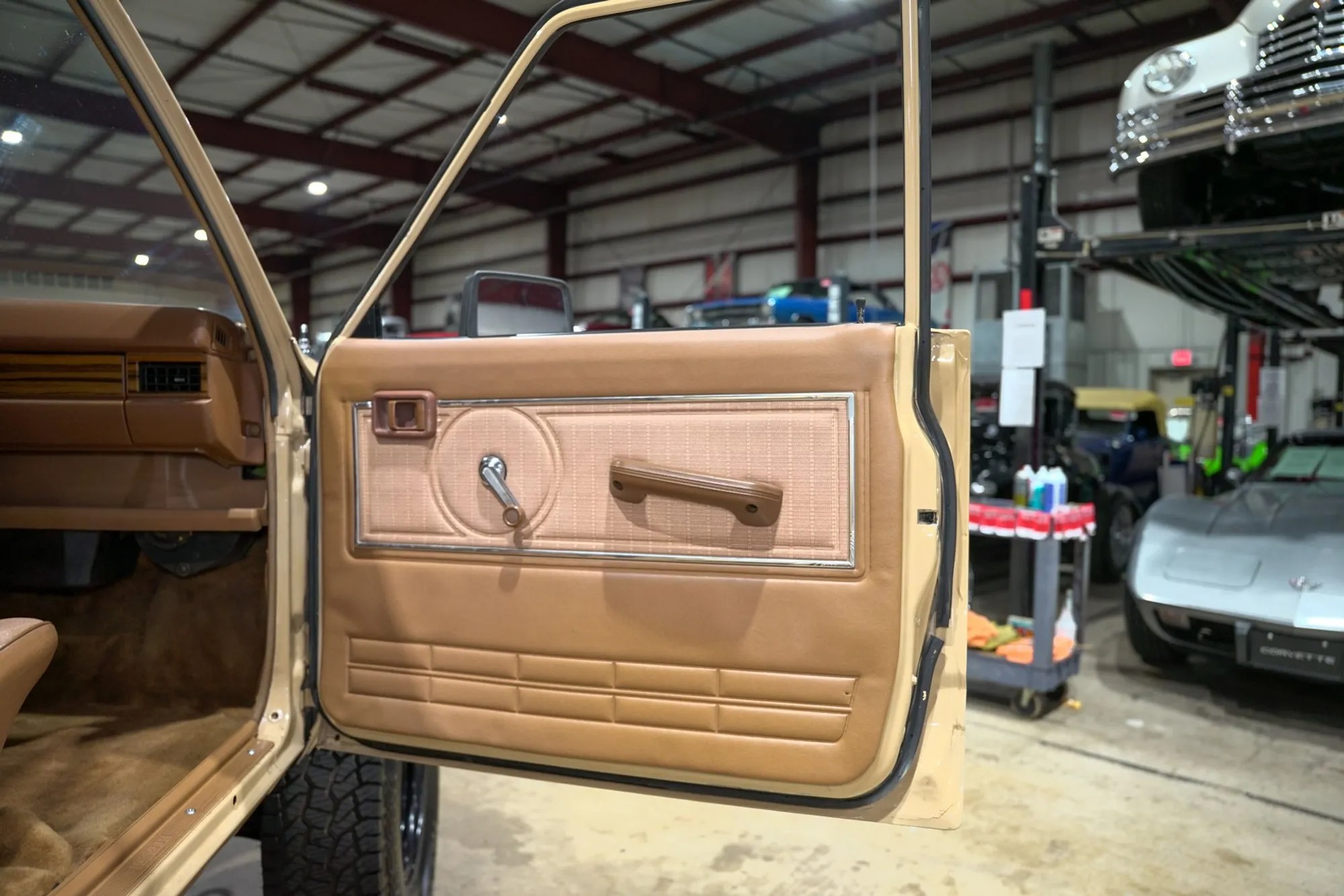 1986 Nissan Hardbody DLX King Cab