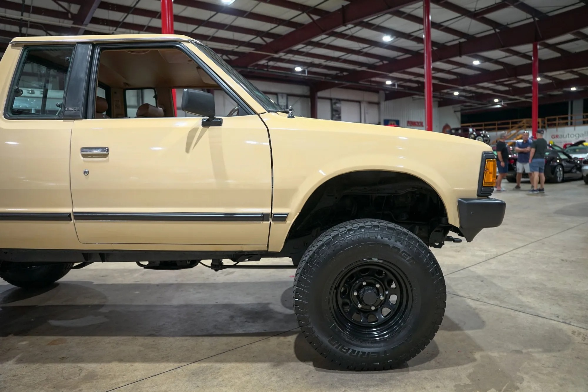 1986 Nissan Hardbody DLX King Cab