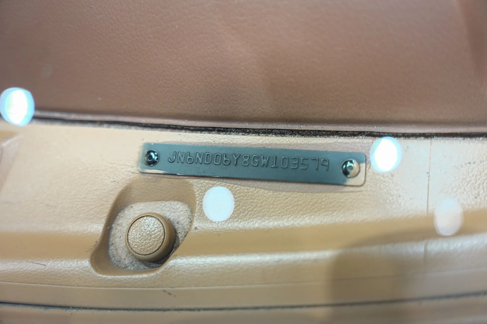 1986 Nissan Hardbody DLX King Cab