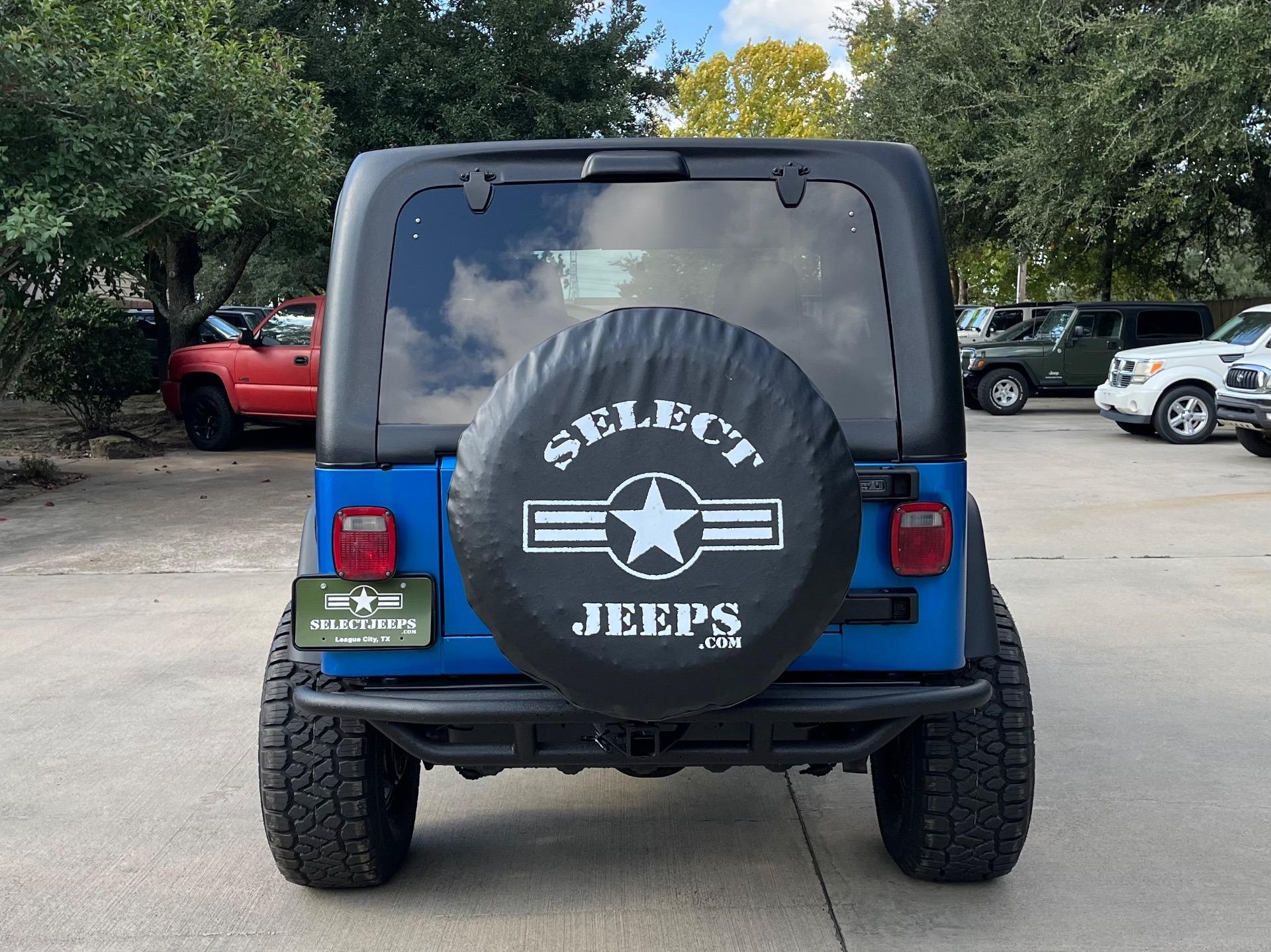 2003 Jeep Wrangler X - 4