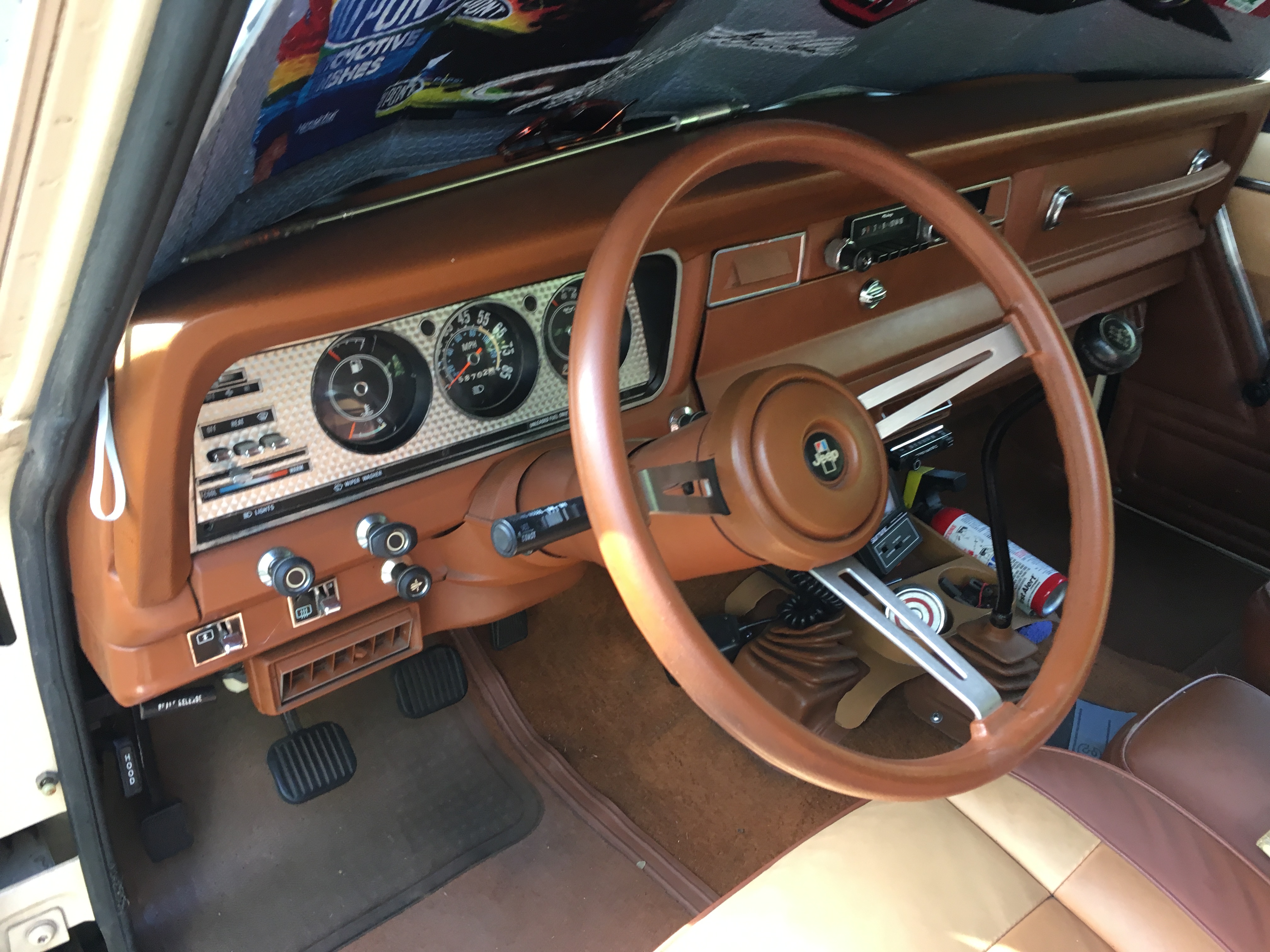 1983 Jeep Cherokee SJ - 2