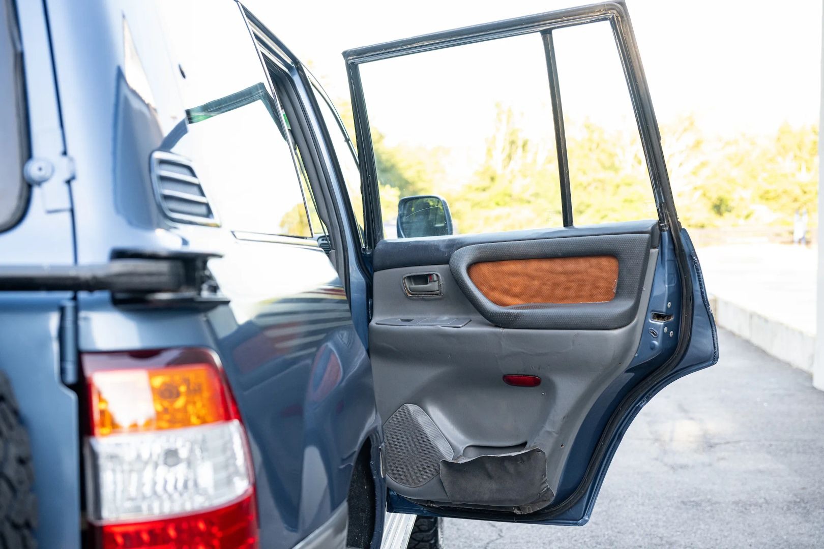 1999 Toyota Land Cruiser HZJ105