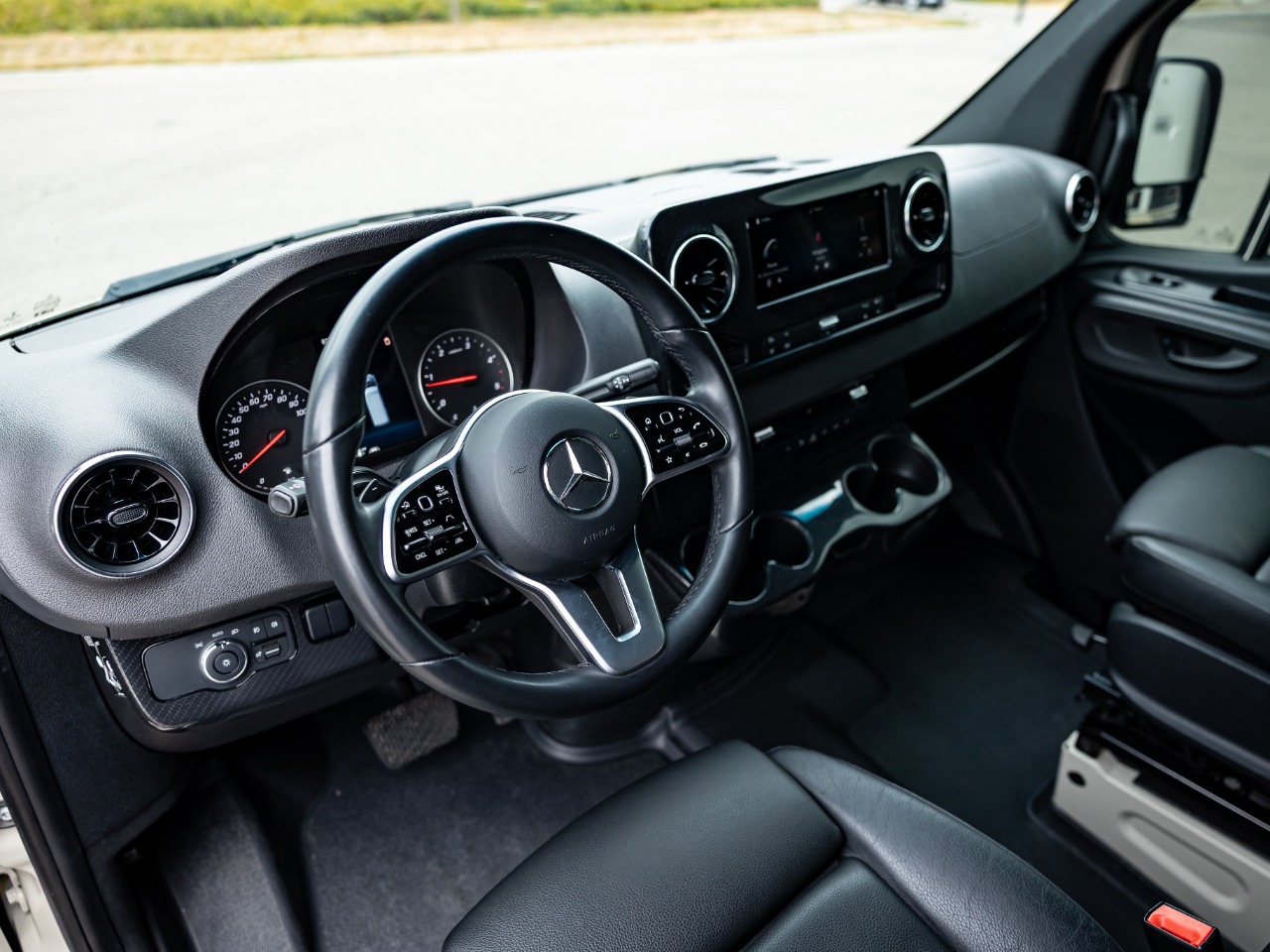 2022 Mercedes-Benz Sprinter 2500 144" Camper