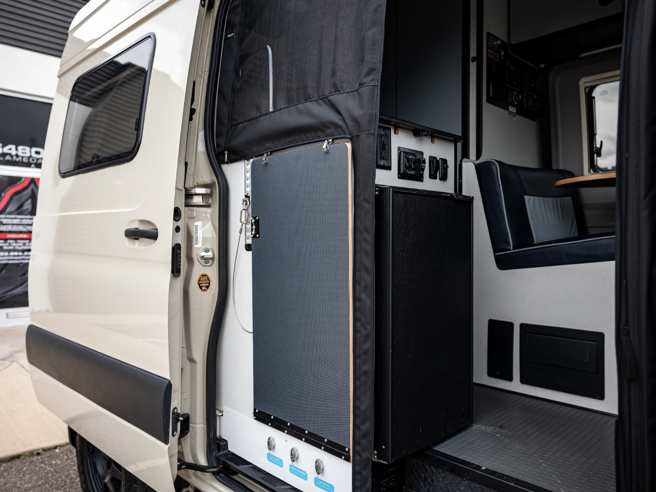 2022 Mercedes-Benz Sprinter 2500 144" Camper