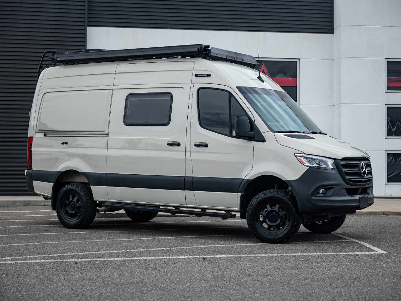2022 Mercedes-Benz Sprinter 2500 144" Camper