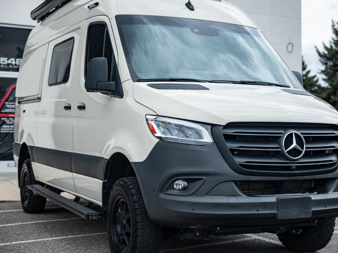 2022 Mercedes-Benz Sprinter 2500 144" Camper