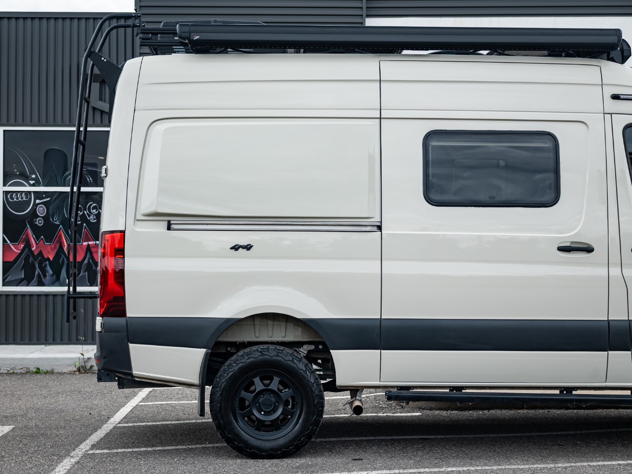 2022 Mercedes-Benz Sprinter 2500 144" Camper