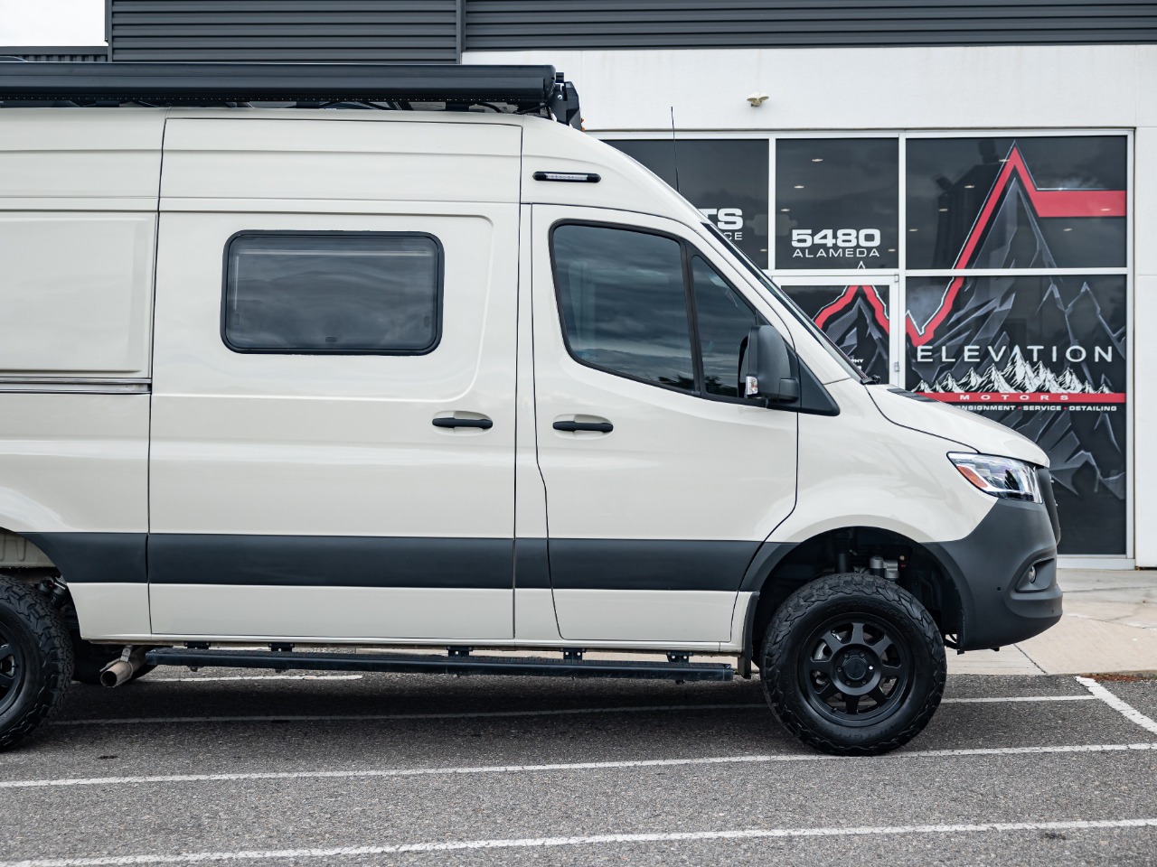 2022 Mercedes-Benz Sprinter 2500 144" Camper