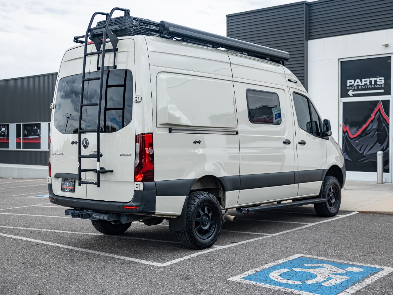 2022 Mercedes-Benz Sprinter 2500 144" Camper