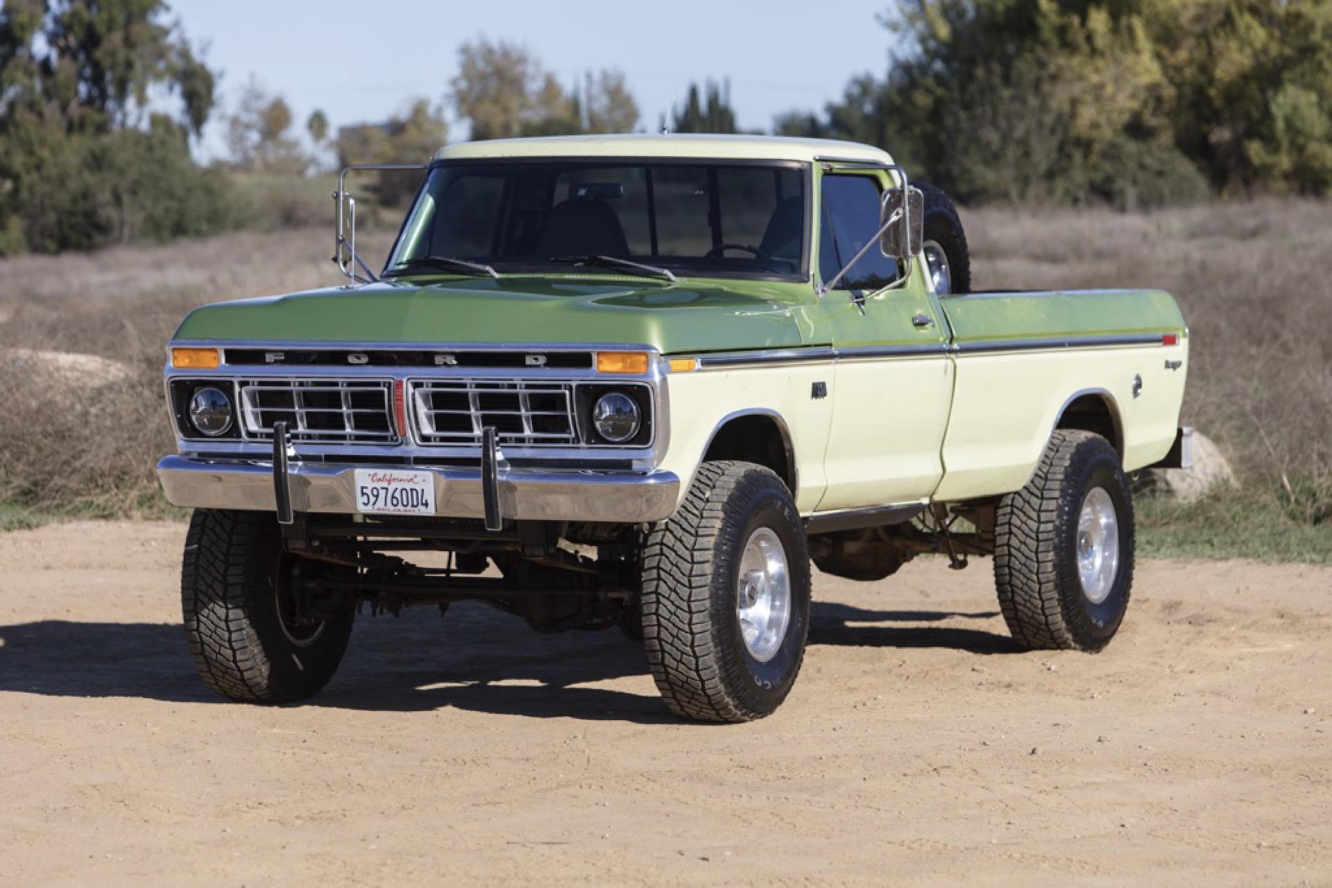 7.3L Turbo Diesel-Powered 1975 Ford F-250 4×4